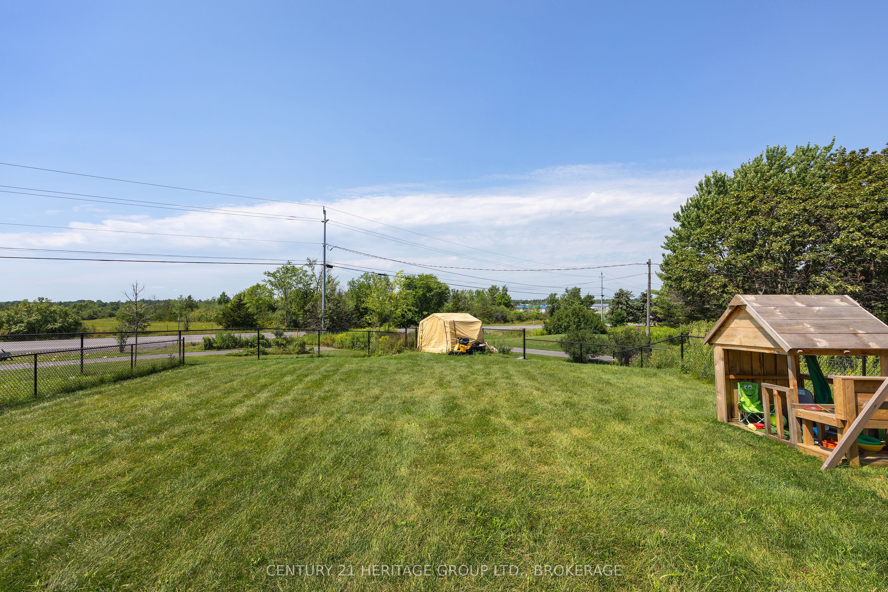 141 Superior Drive Property Photo 19