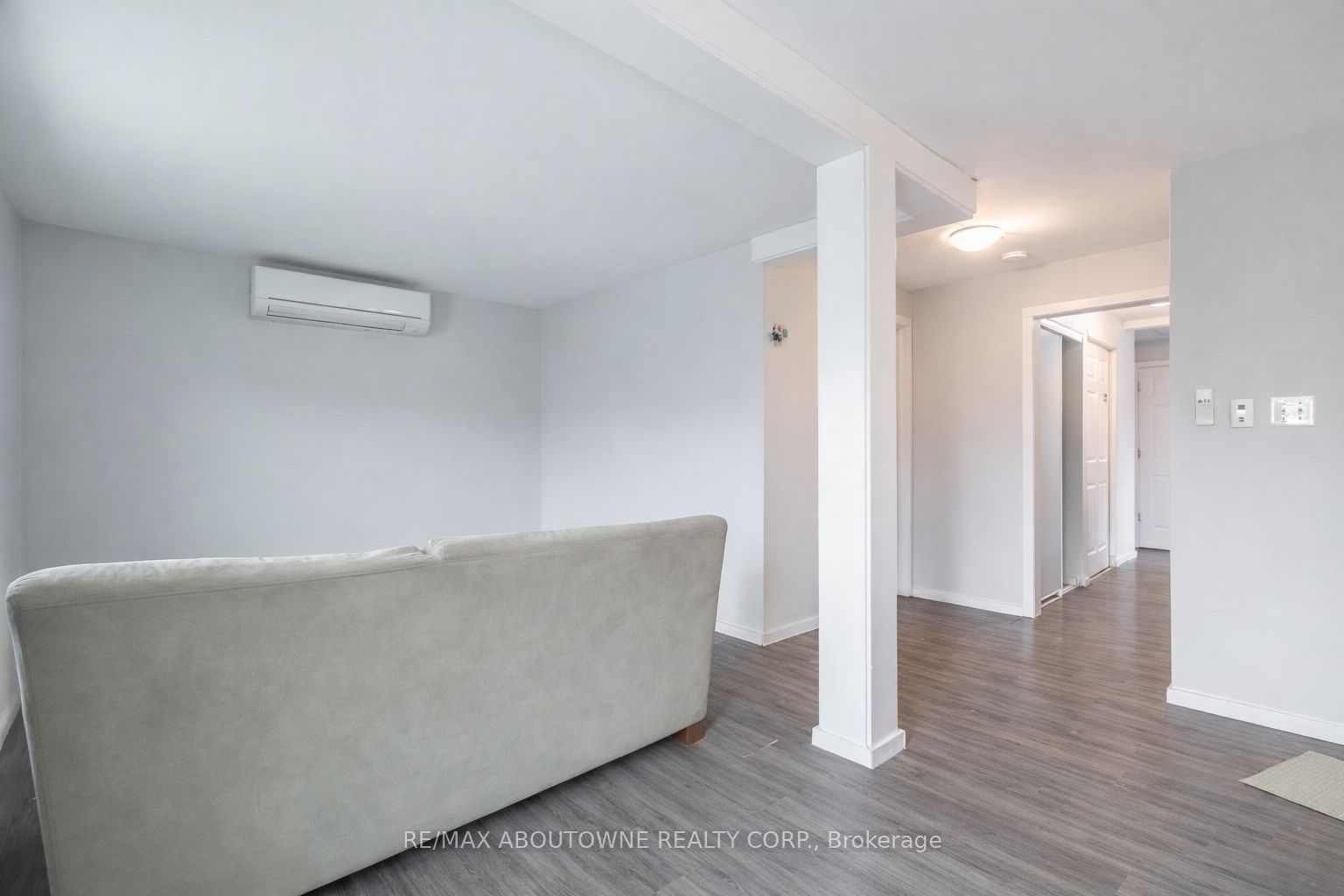 108 Queenston Street Property Photo 12
