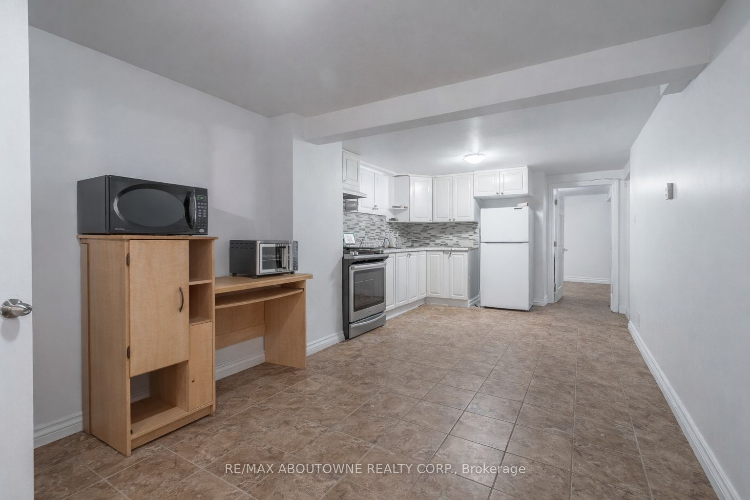 108 Queenston Street Property Photo 20
