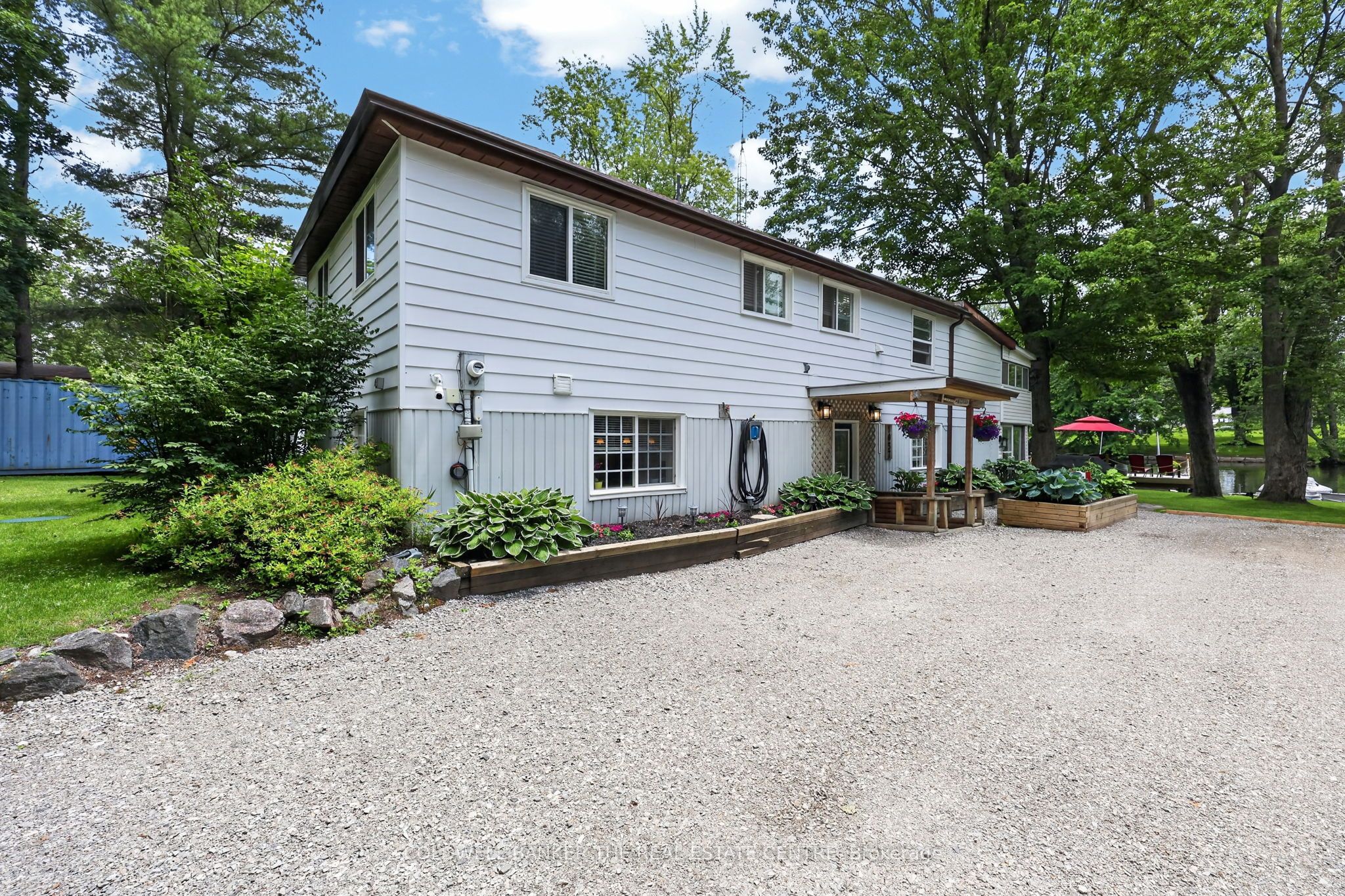 1057 Severn River Road Property Photo 5
