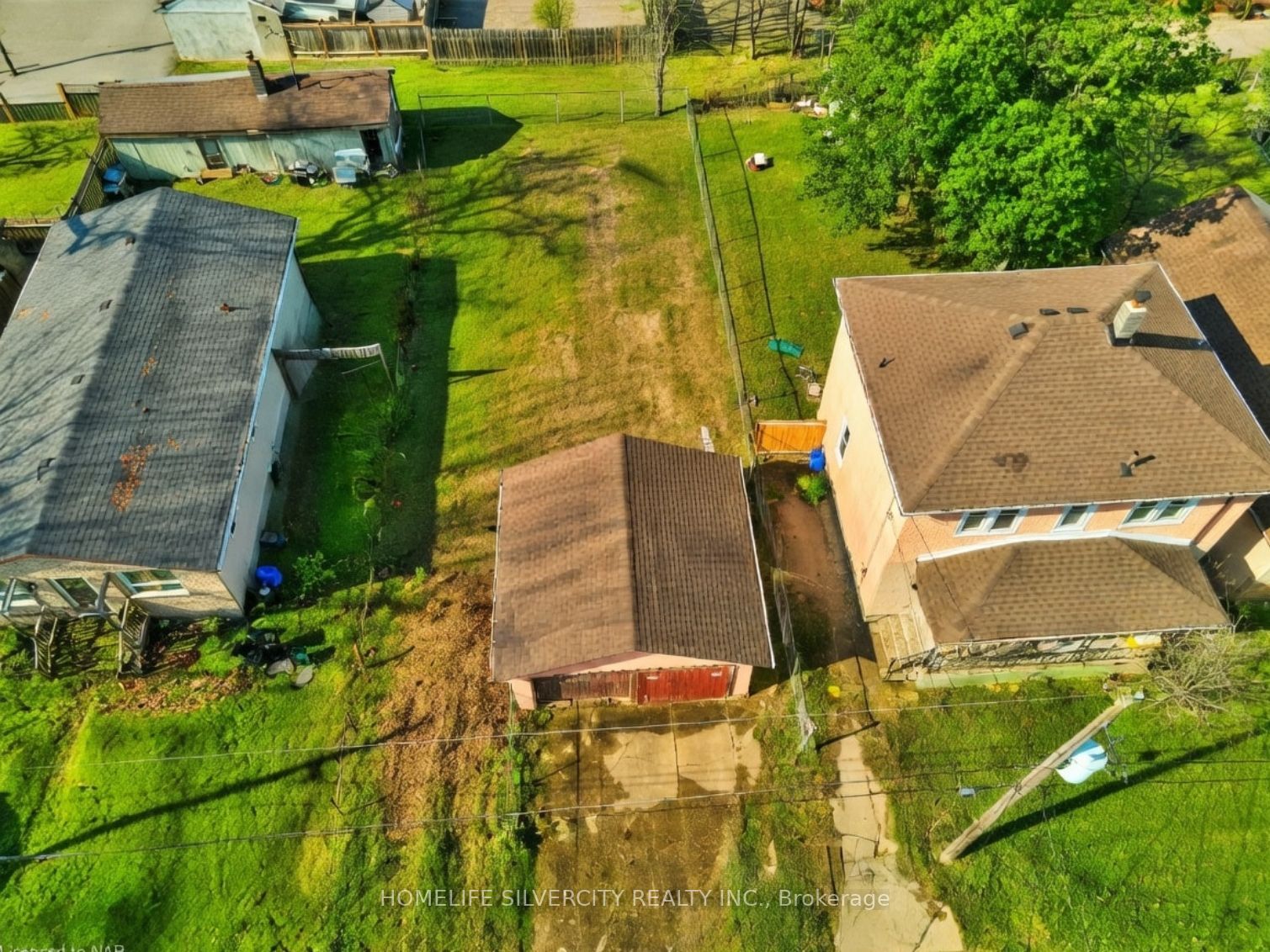 4129 Dyson Avenue Property Photo 6