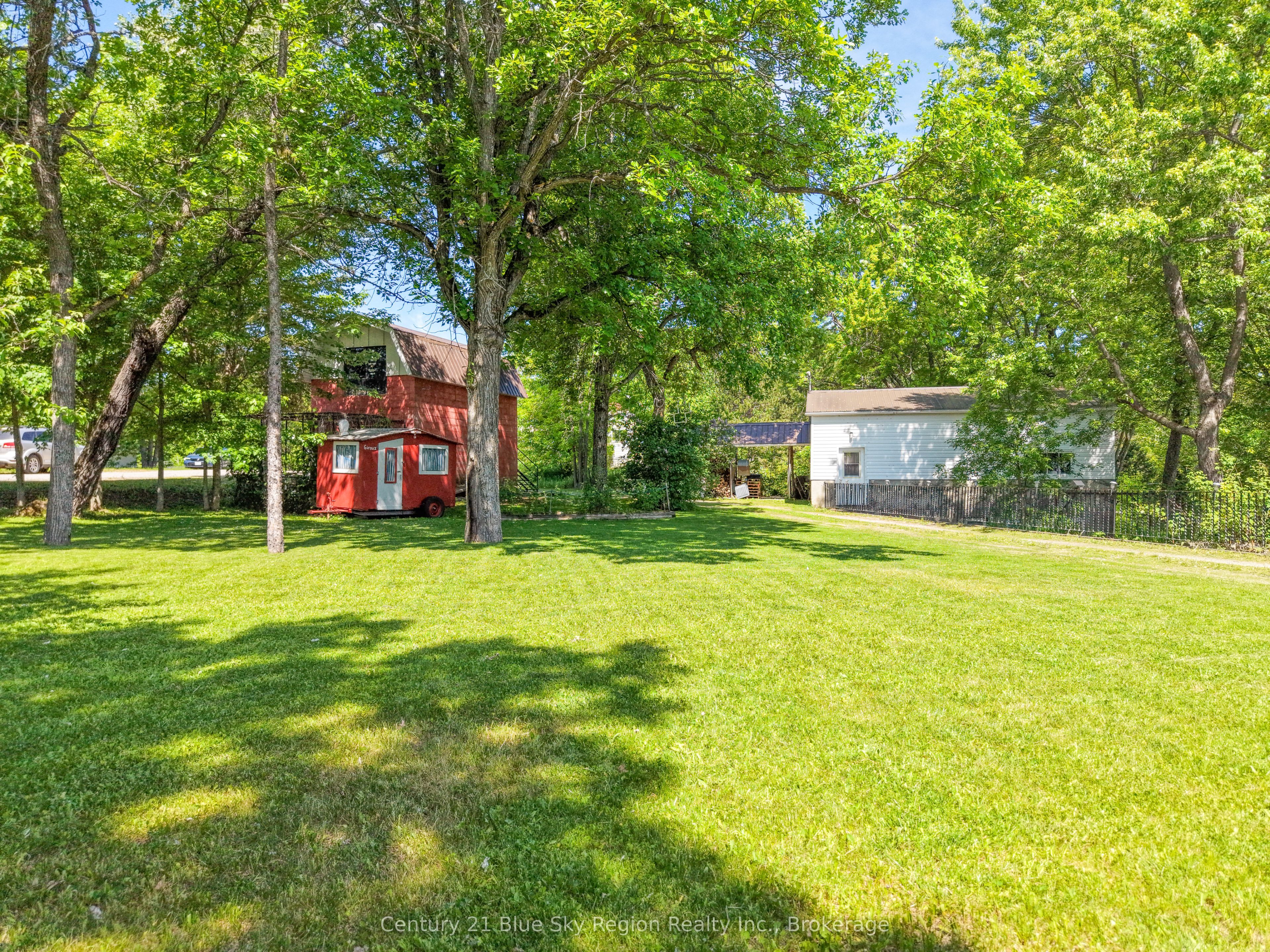 8 Gerard Road Property Photo 35