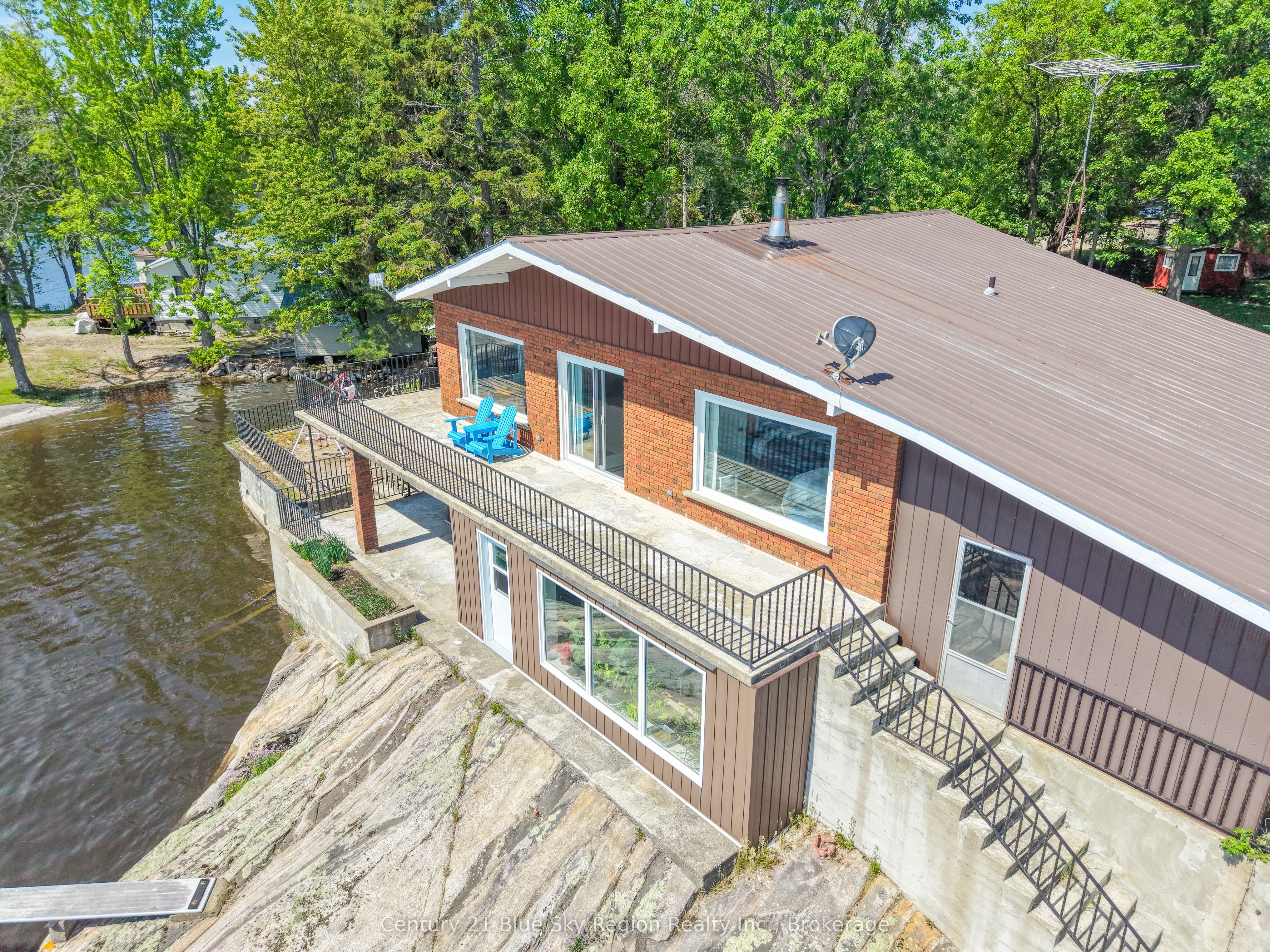 8 Gerard Road Property Photo 40