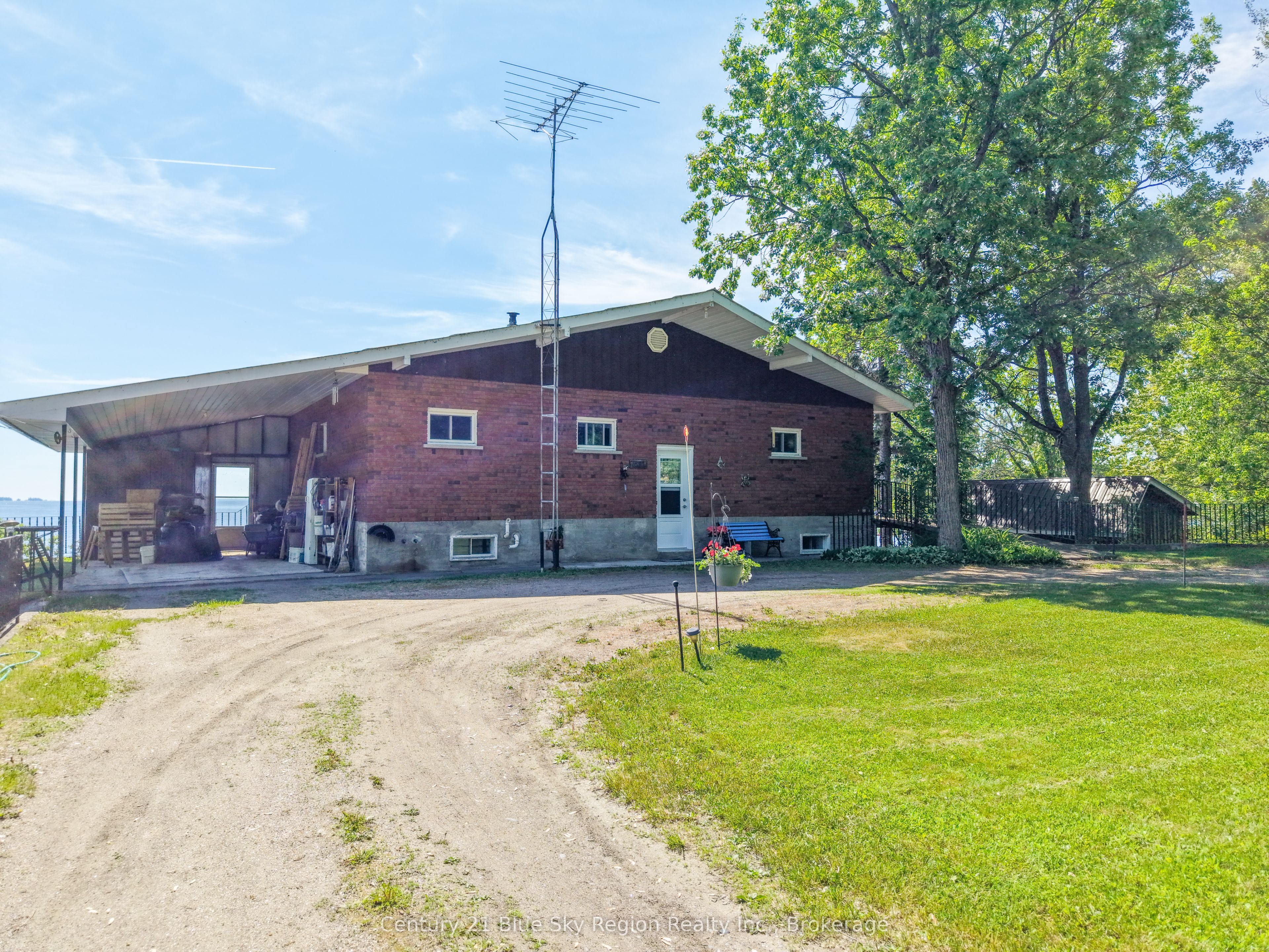 8 Gerard Road Property Photo 42