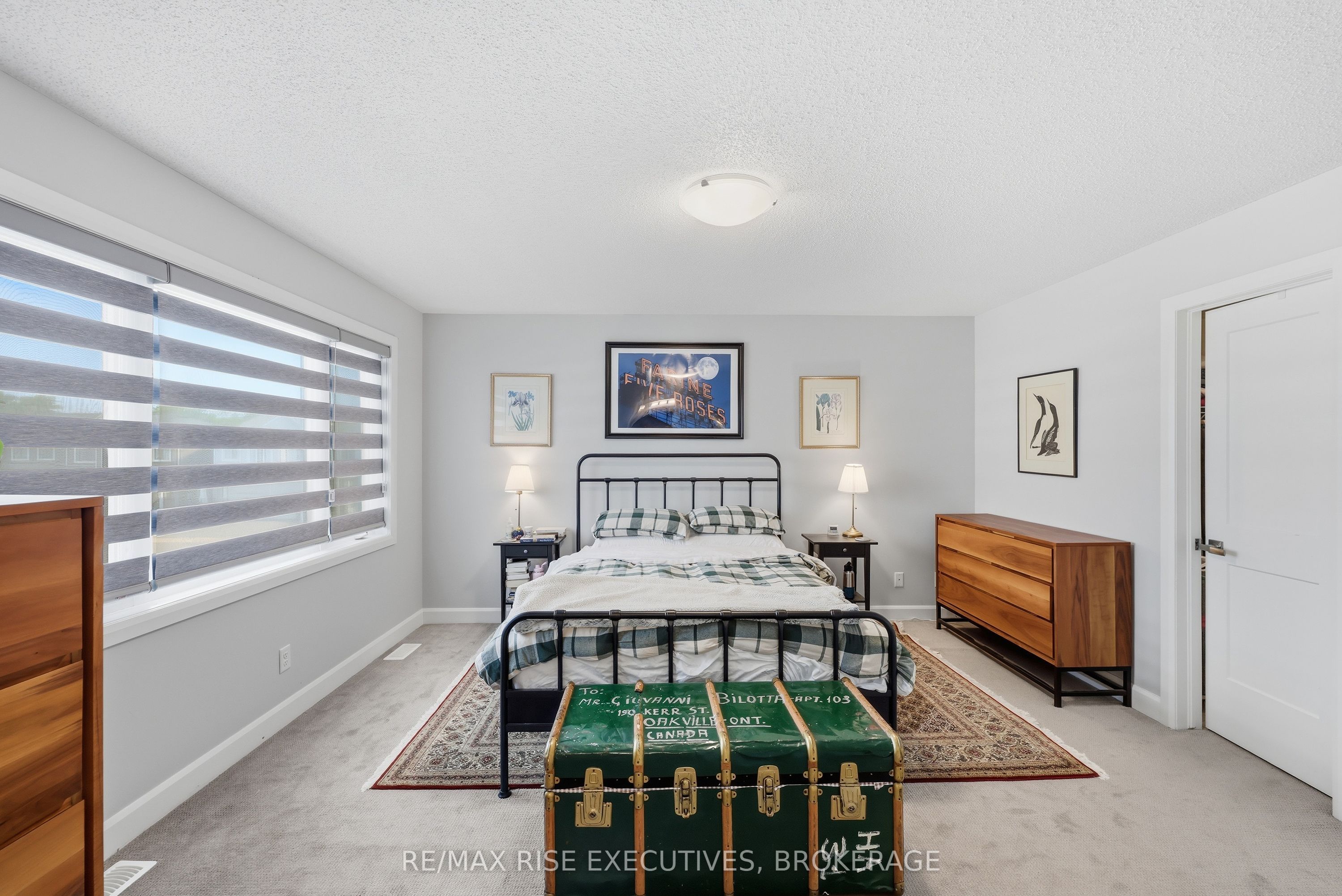 1233 Max Crescent Property Photo 32
