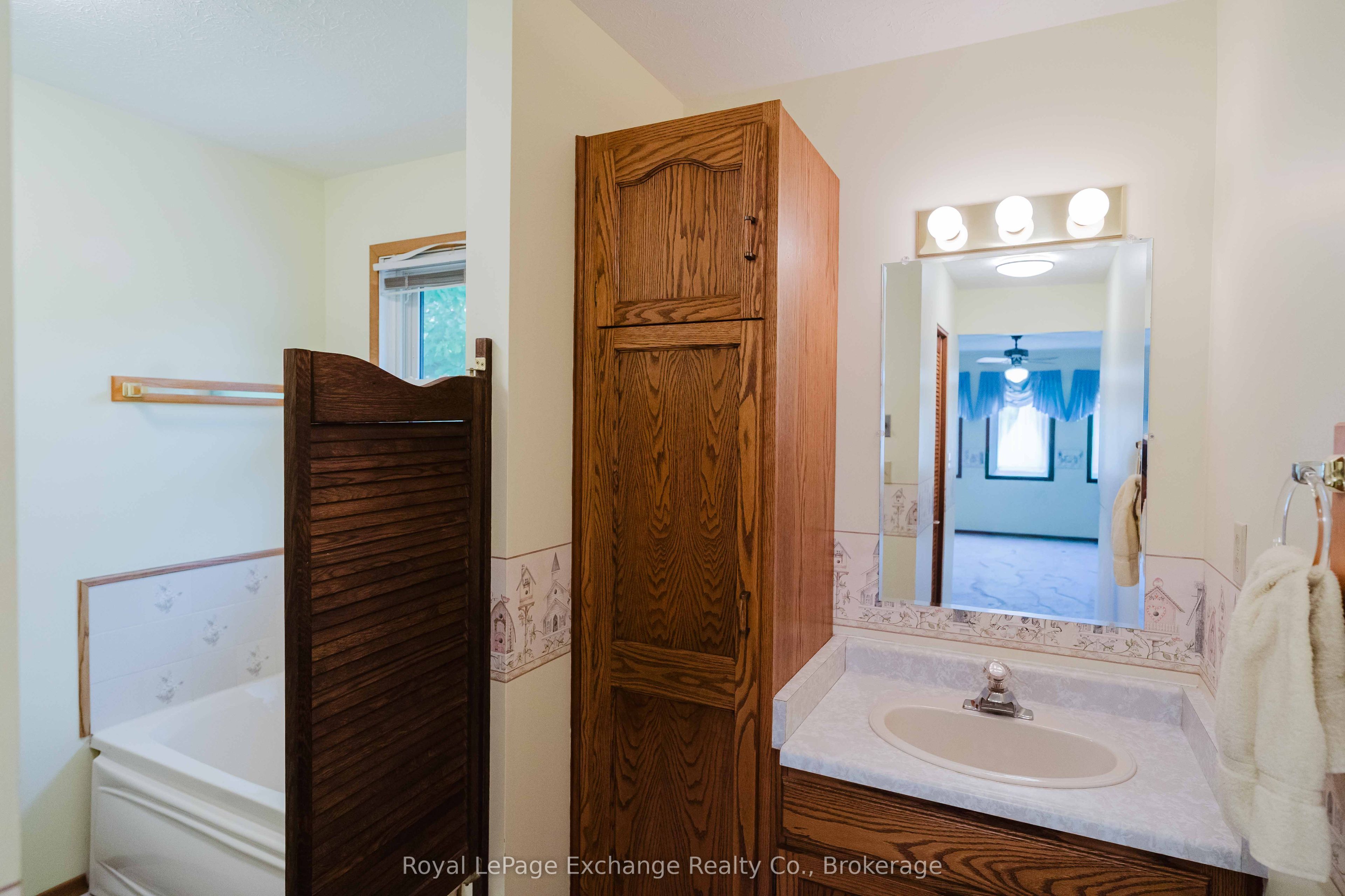 953 Parkwood Drive Property Photo 45