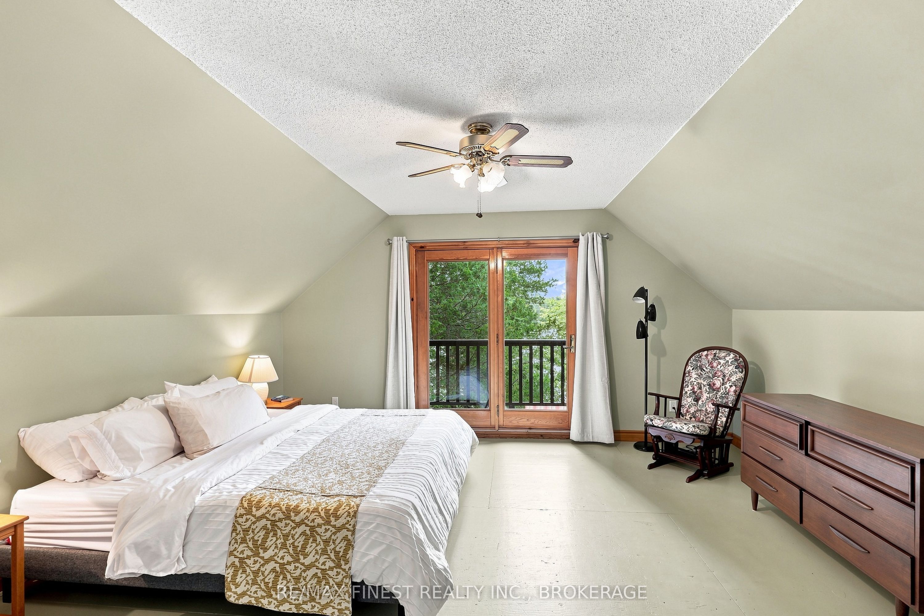 106 Yardarm Lane Property Photo 19