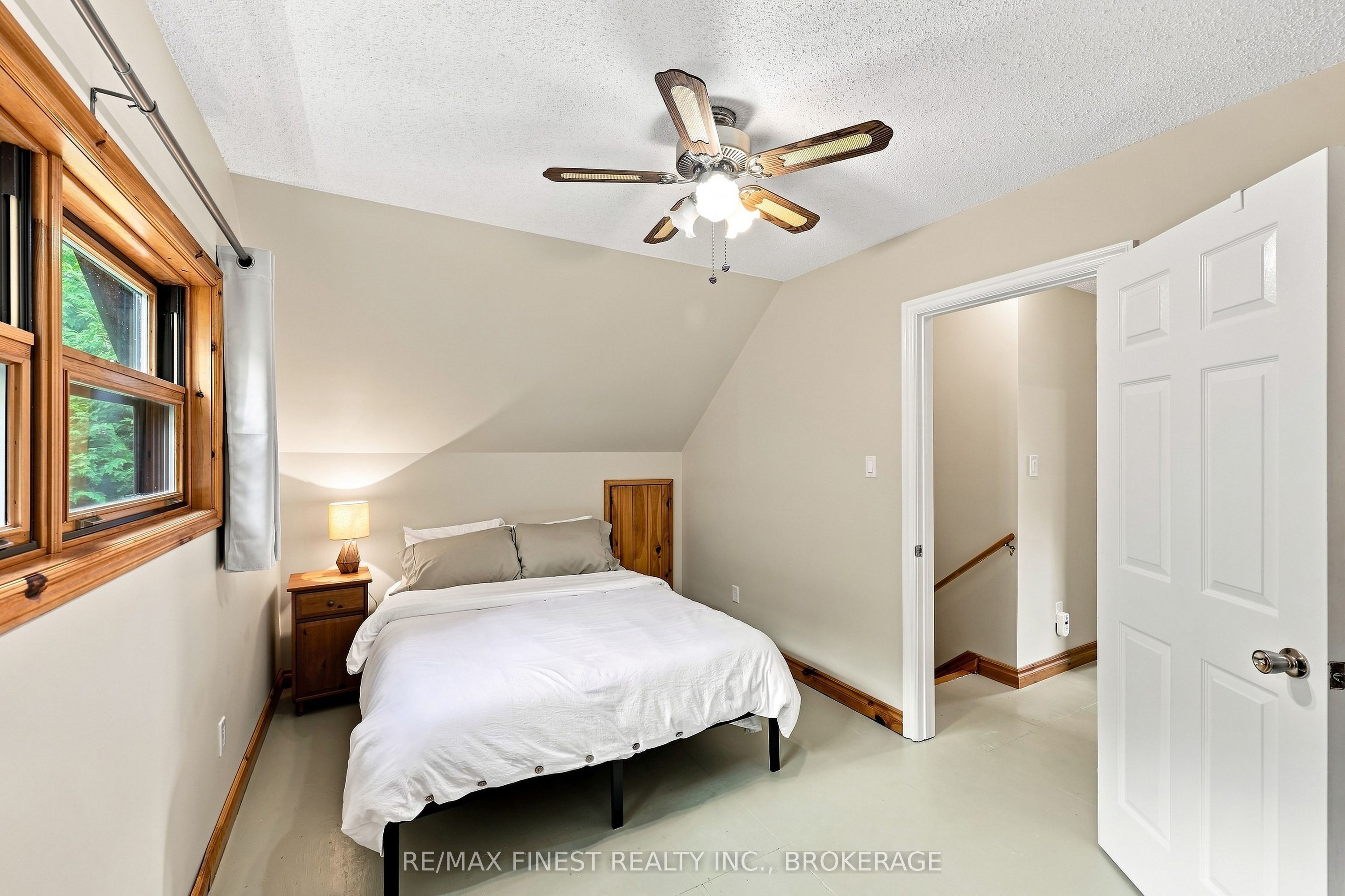 106 Yardarm Lane Property Photo 27