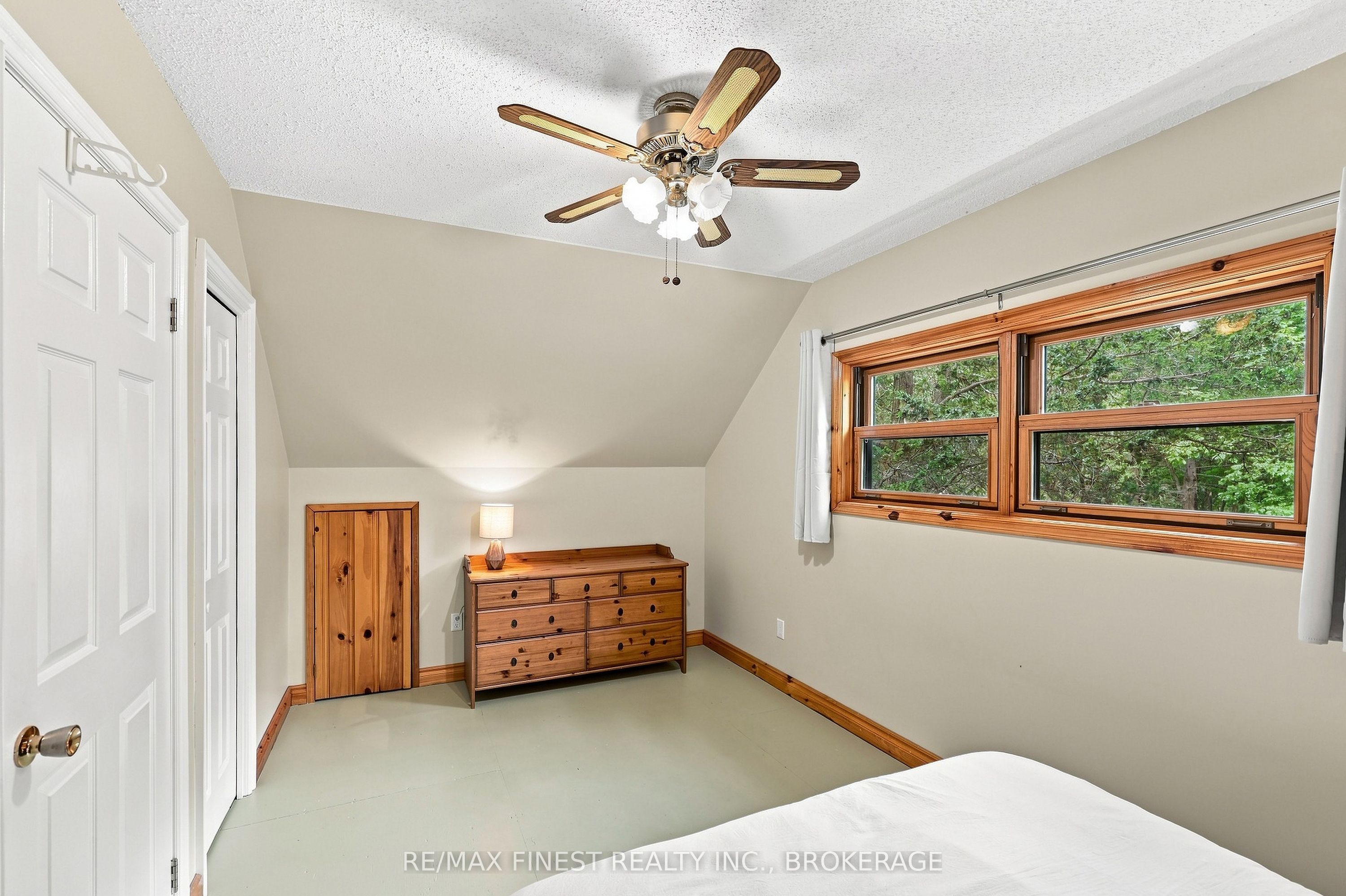 106 Yardarm Lane Property Photo 28