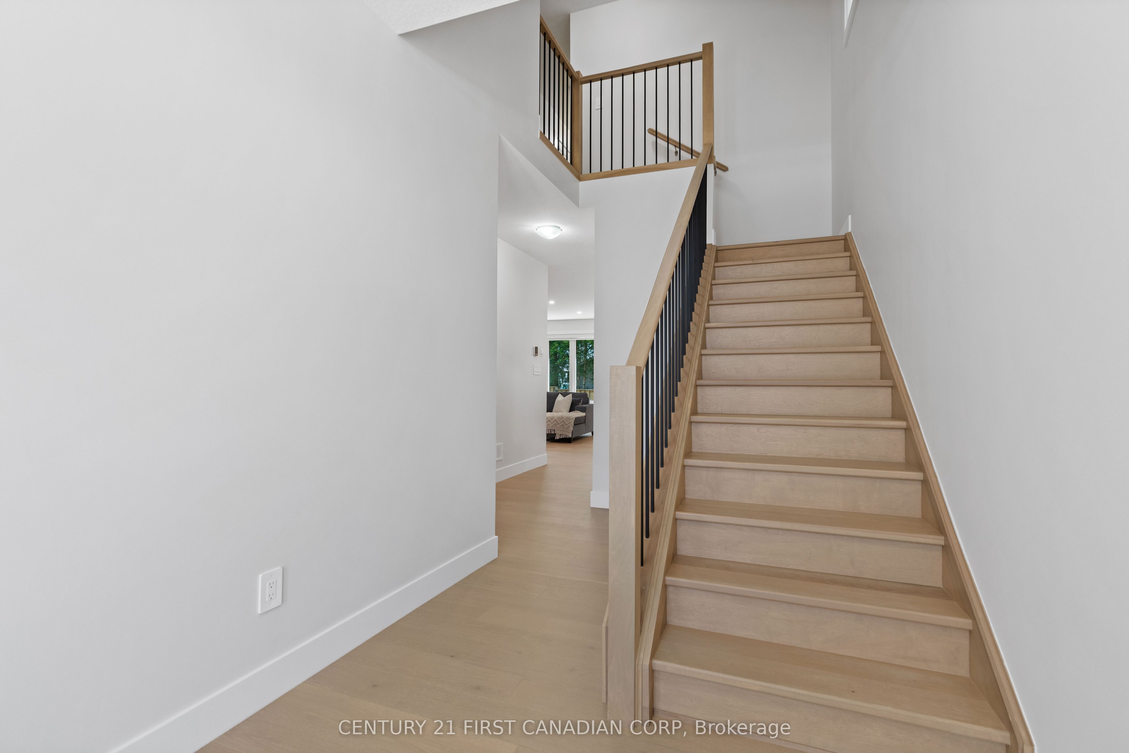 8-7966 Fallon Drive Property Photo 22
