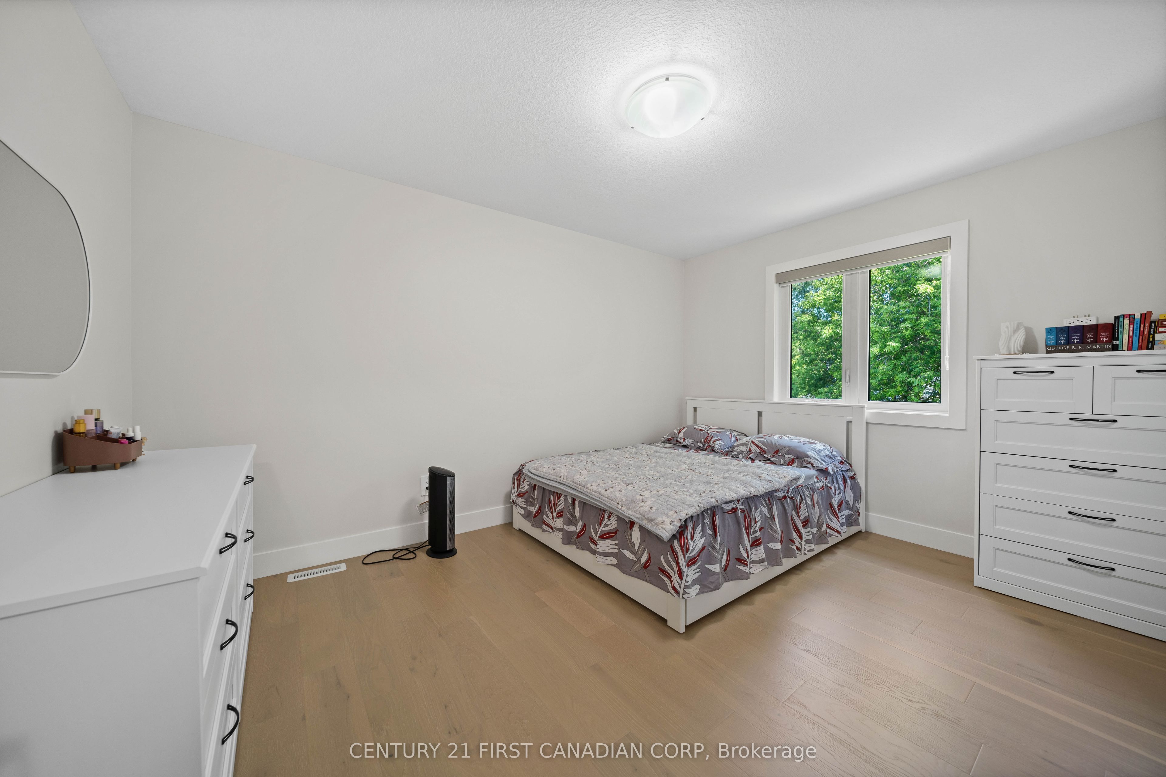 8-7966 Fallon Drive Property Photo 38