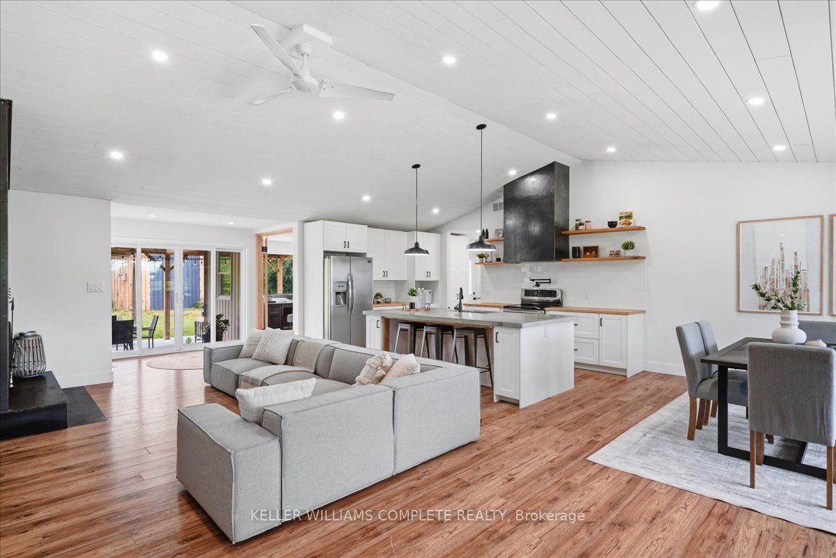 16 Bonisteel Road Property Photo 5