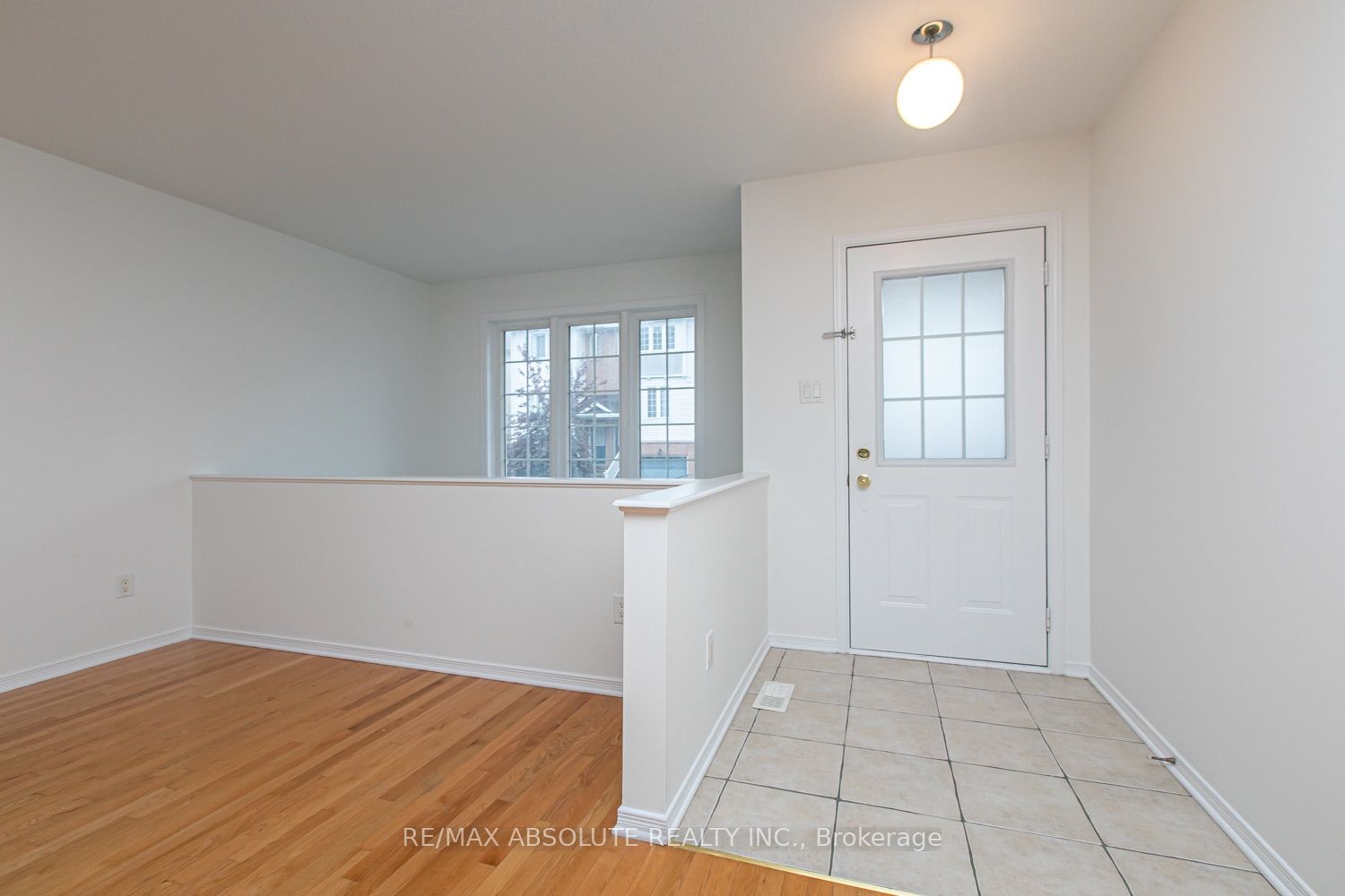 246 Gershwin Private 38 Property Photo 2