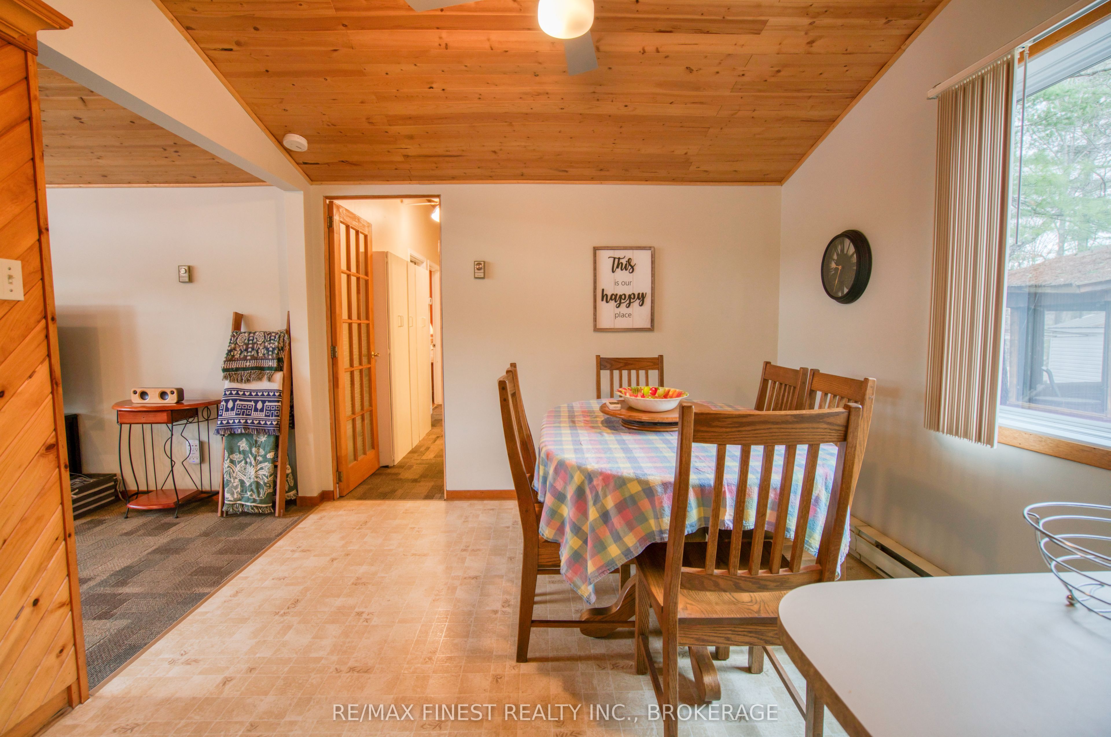 1046 Turner Way Property Photo 14