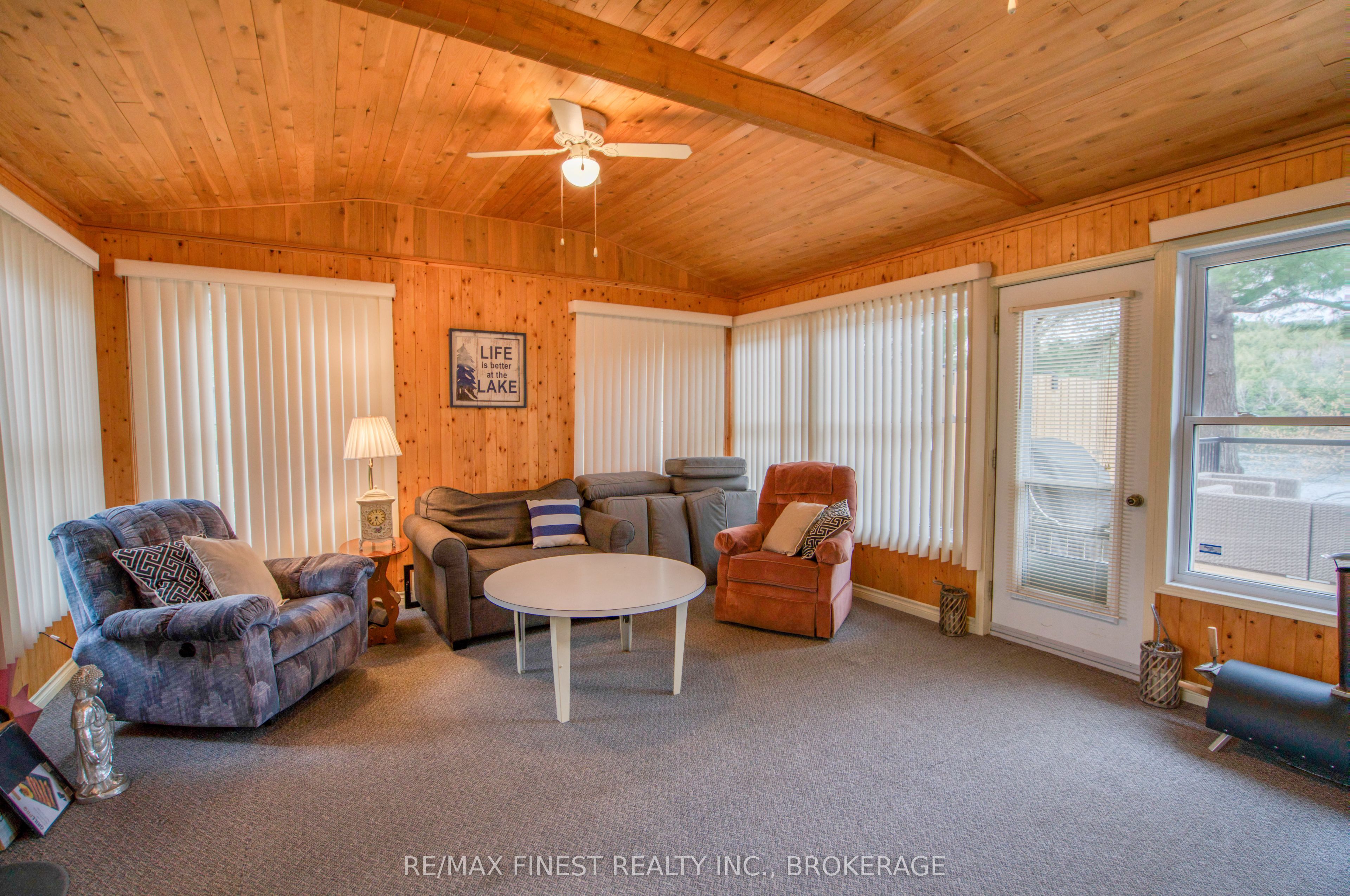 1046 Turner Way Property Photo 22