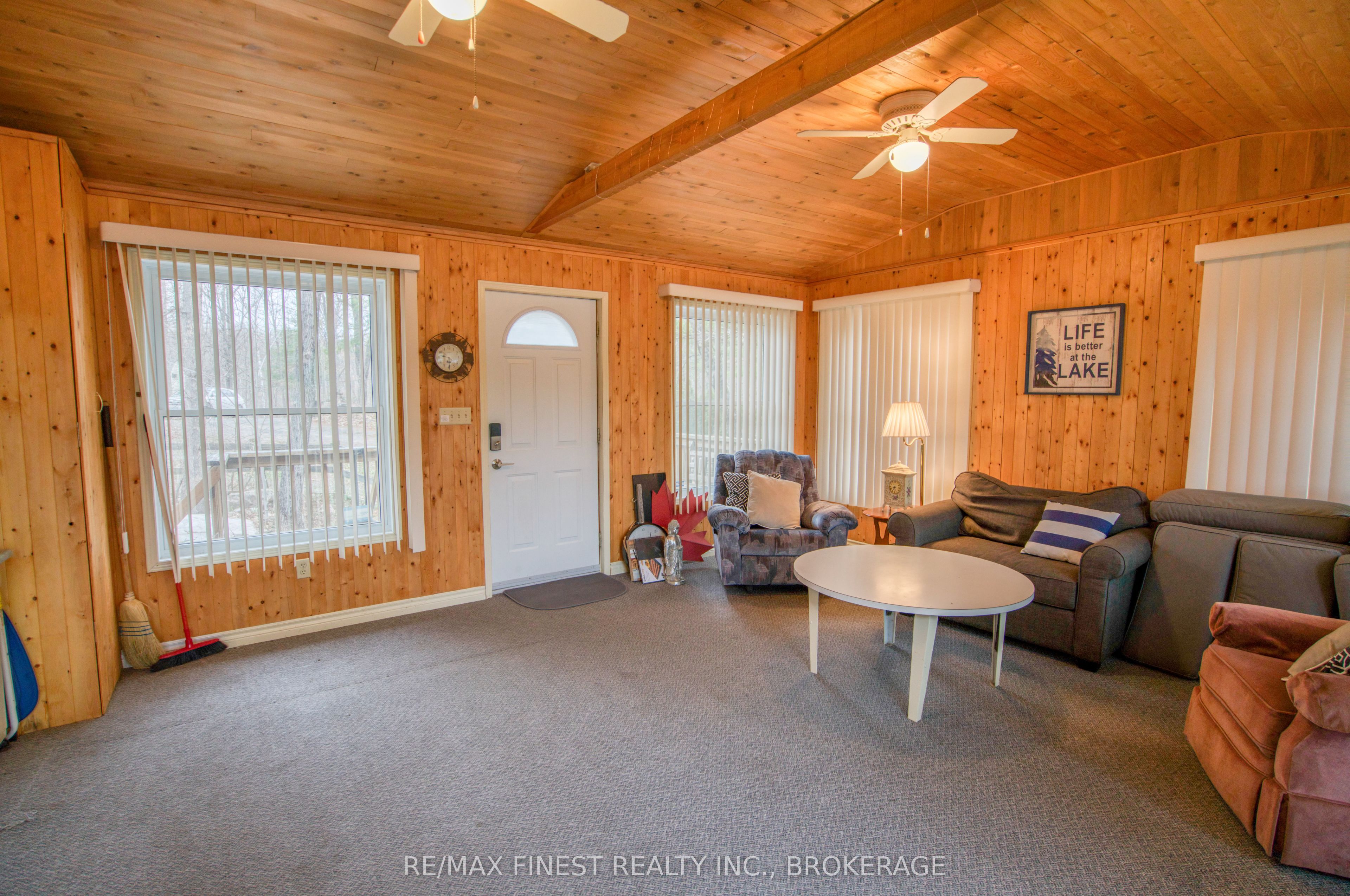 1046 Turner Way Property Photo 23