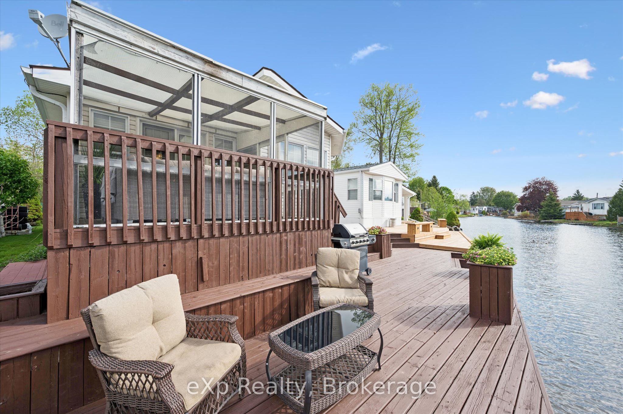 18 Jasper Heights Private Property Photo 37