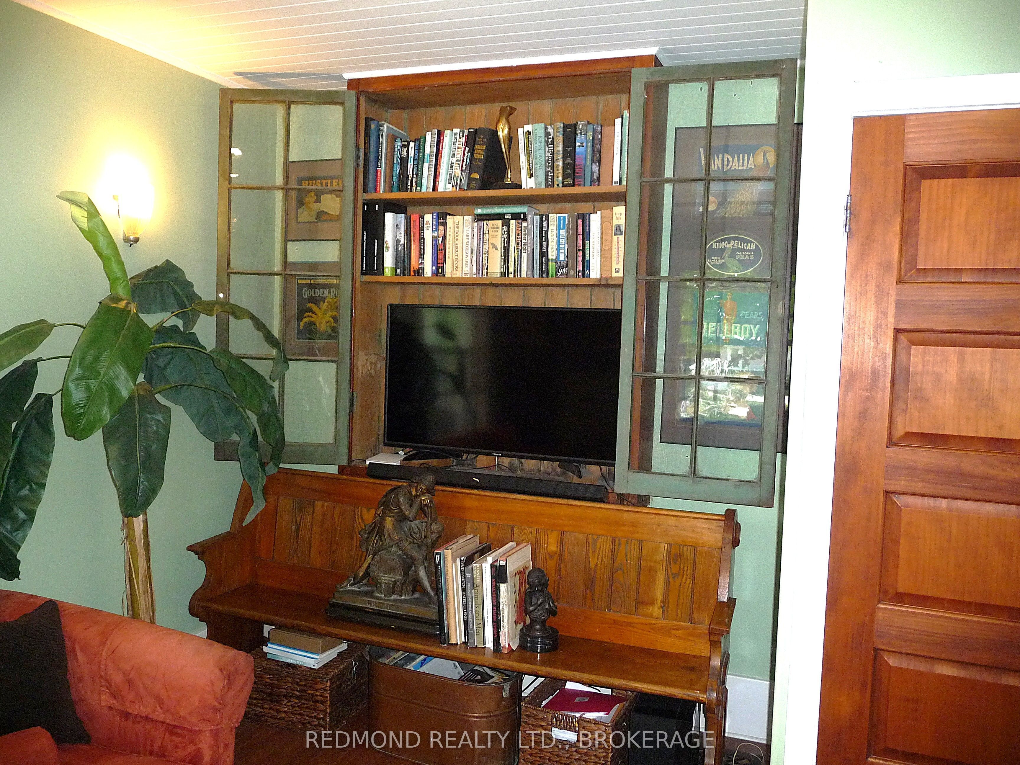 200 South Street Property Photo 7