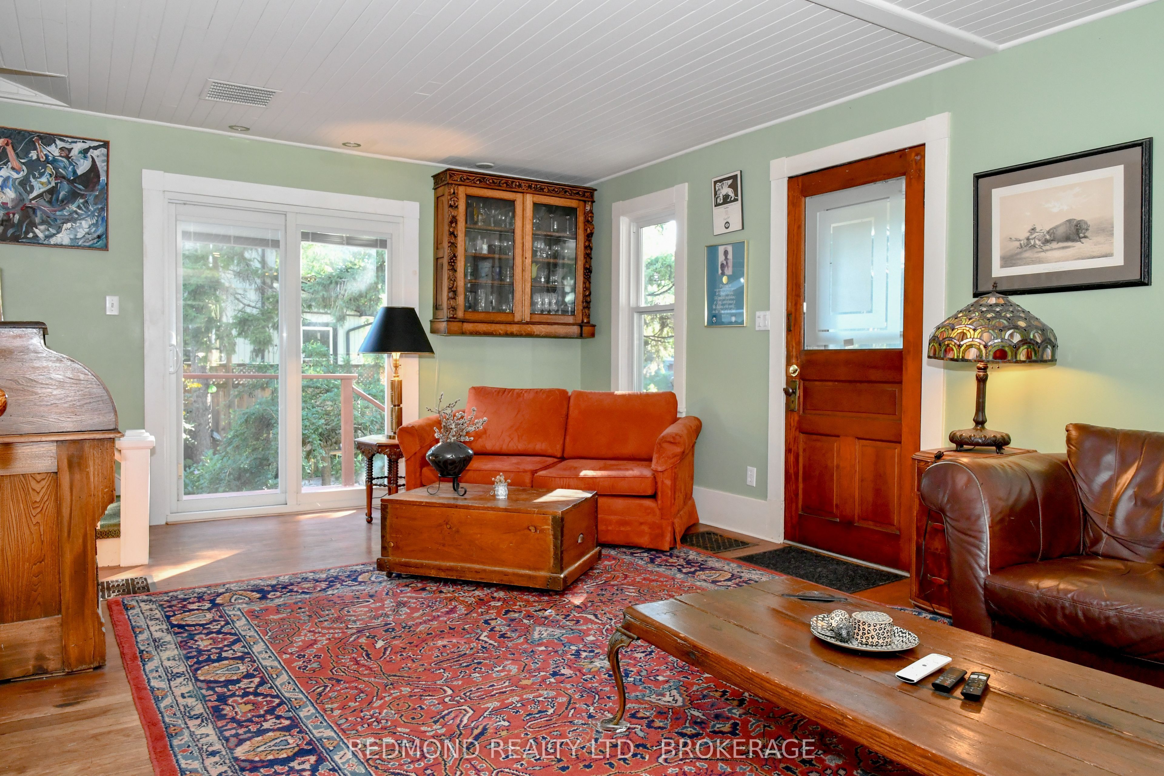 200 South Street Property Photo 8