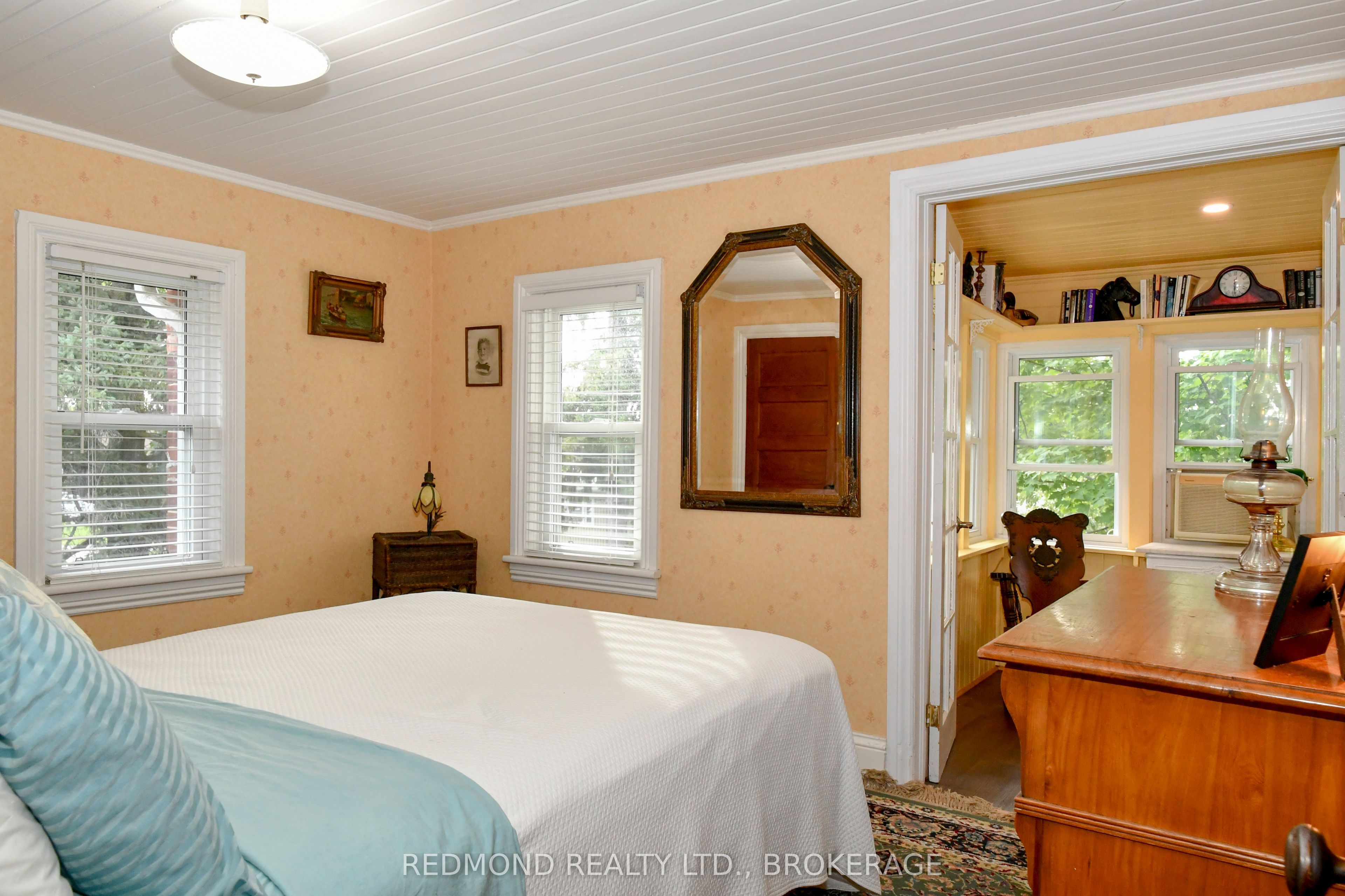 200 South Street Property Photo 16