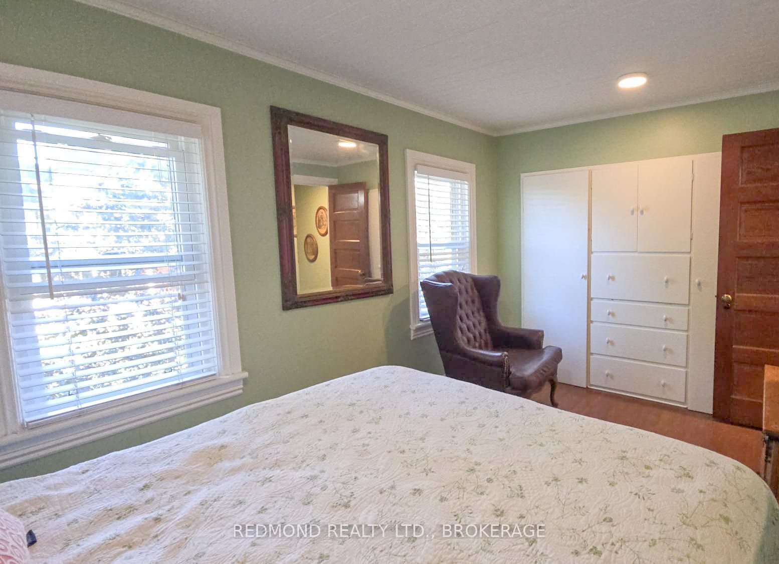 200 South Street Property Photo 19