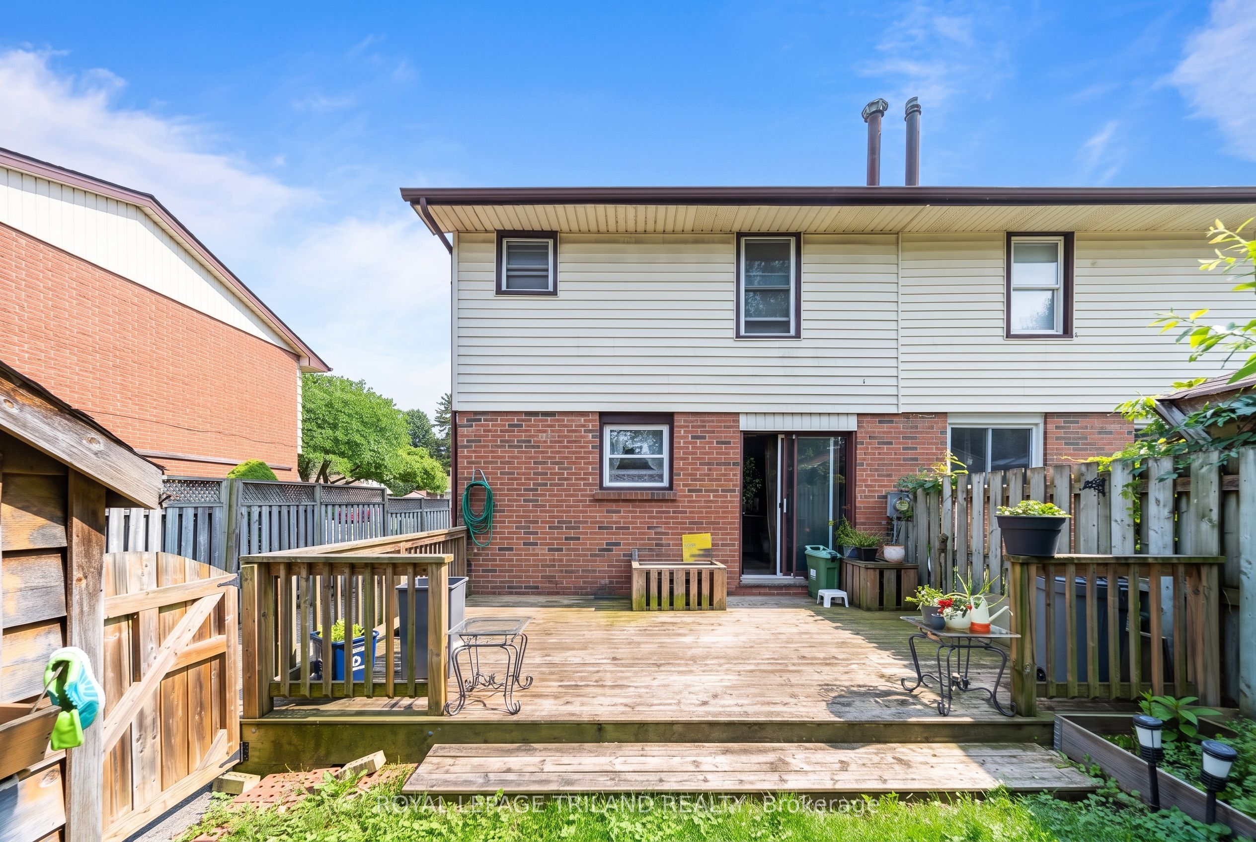 220 Admiral Drive Property Photo 37