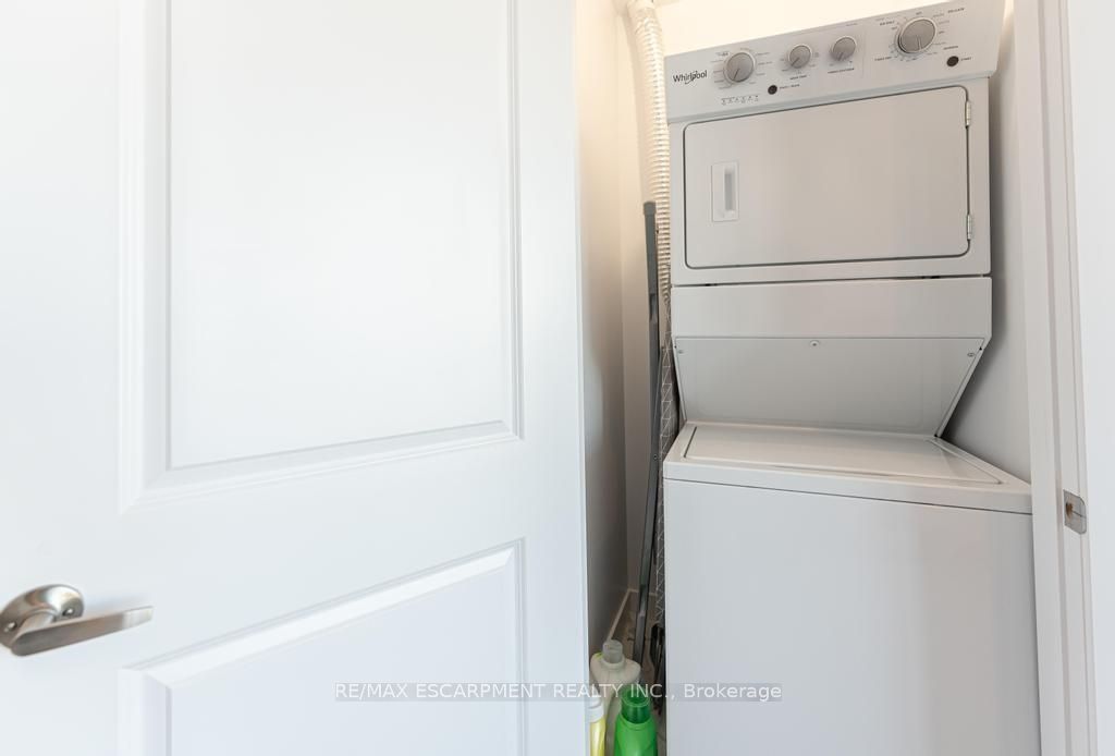 450 Dundas Street E 503 Property Photo 13