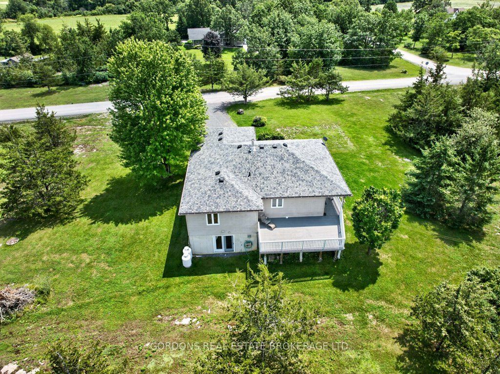 467 Denridge Road Property Photo 8