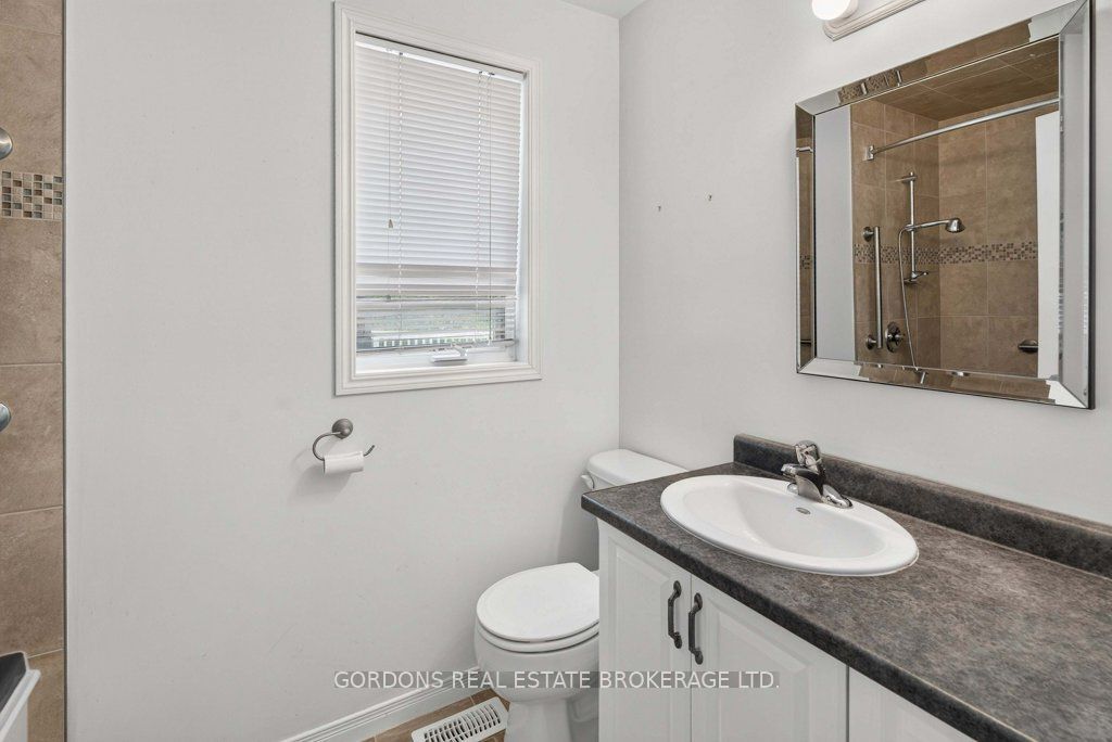 467 Denridge Road Property Photo 31