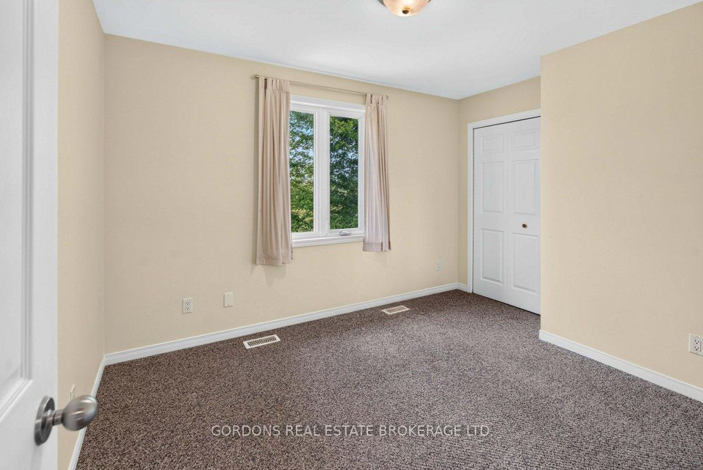 467 Denridge Road Property Photo 34