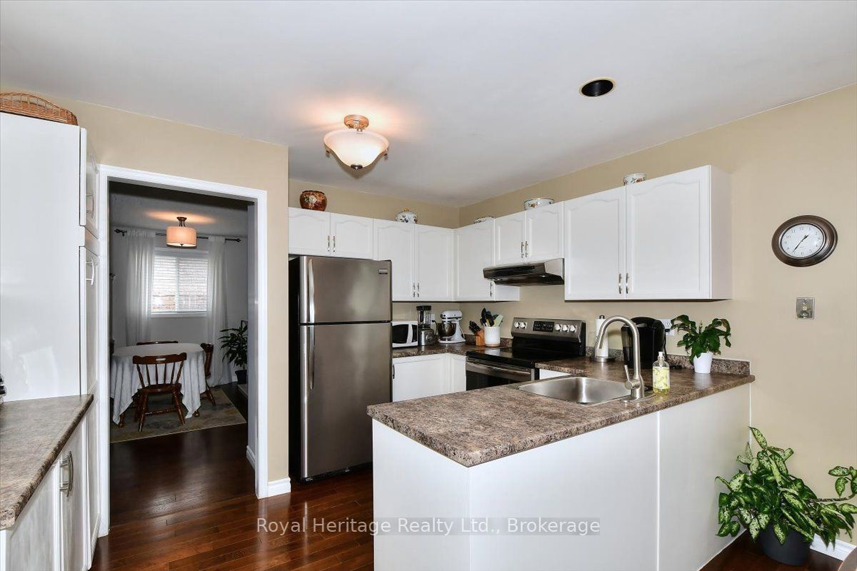 3058 Westridge Boulevard Property Photo 14
