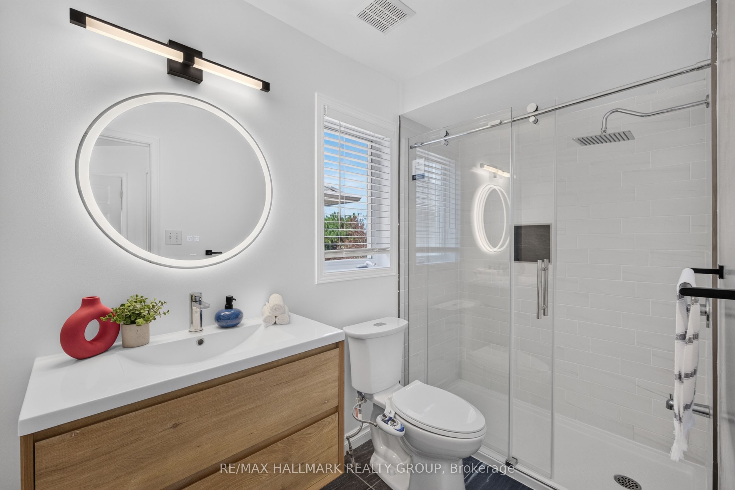 42 Glenrill Place S Property Photo 33