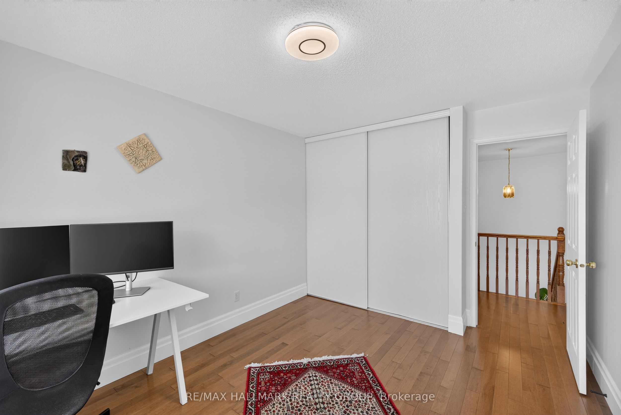 42 Glenrill Place S Property Photo 37