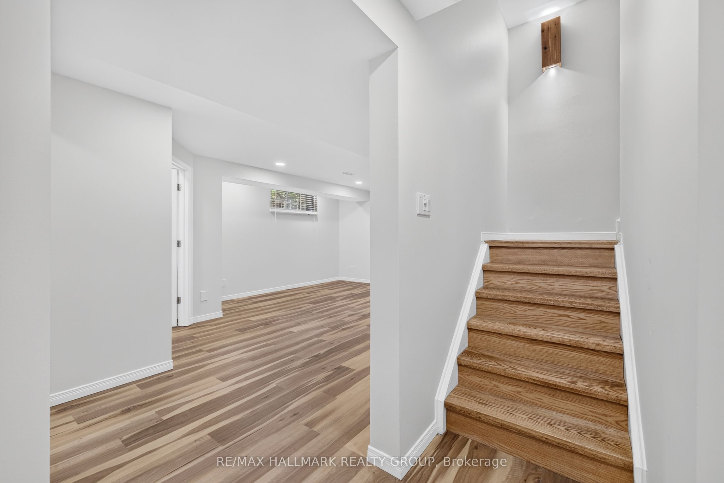 42 Glenrill Place S Property Photo 39