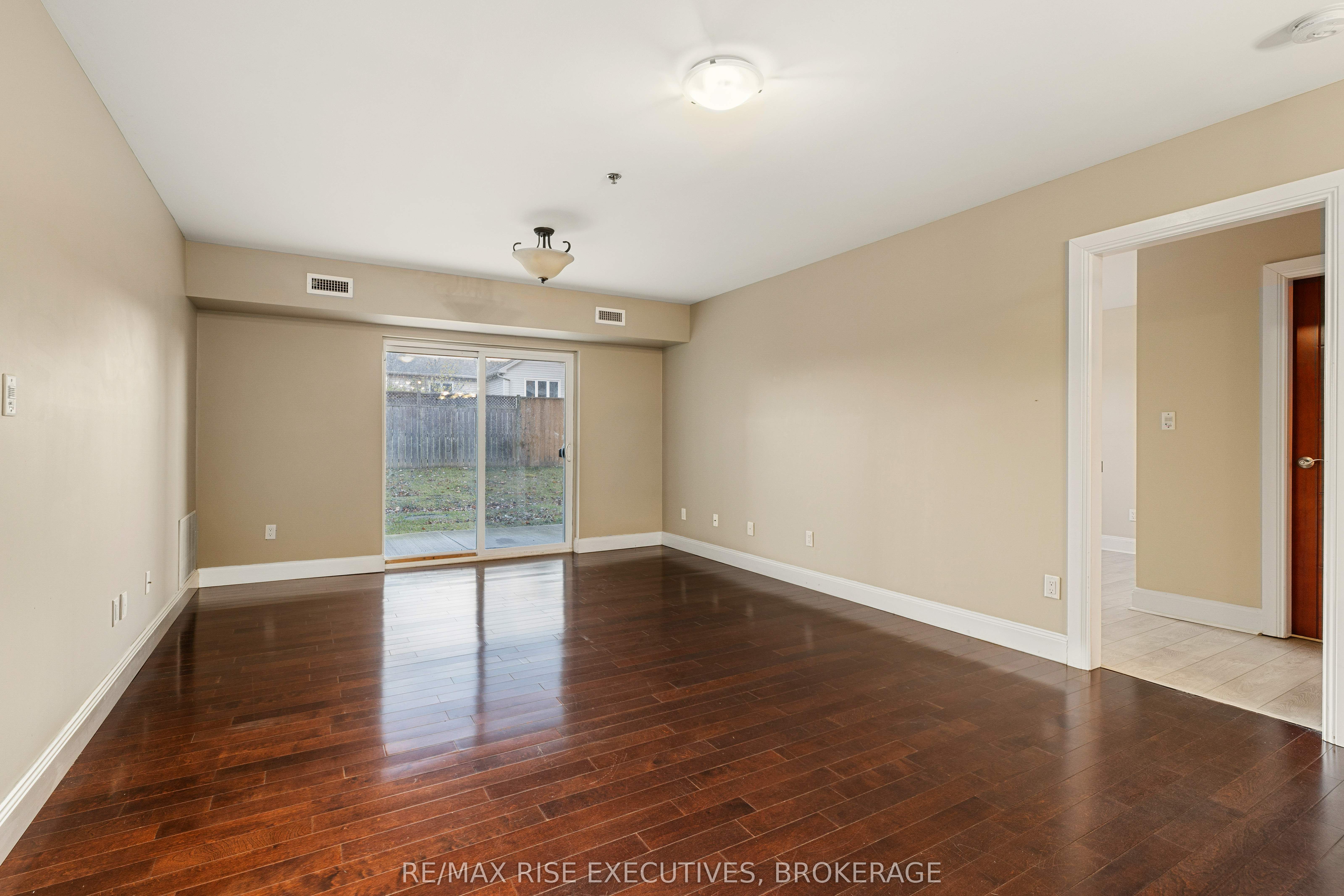 539 Armstrong Road 515 Property Photo 13