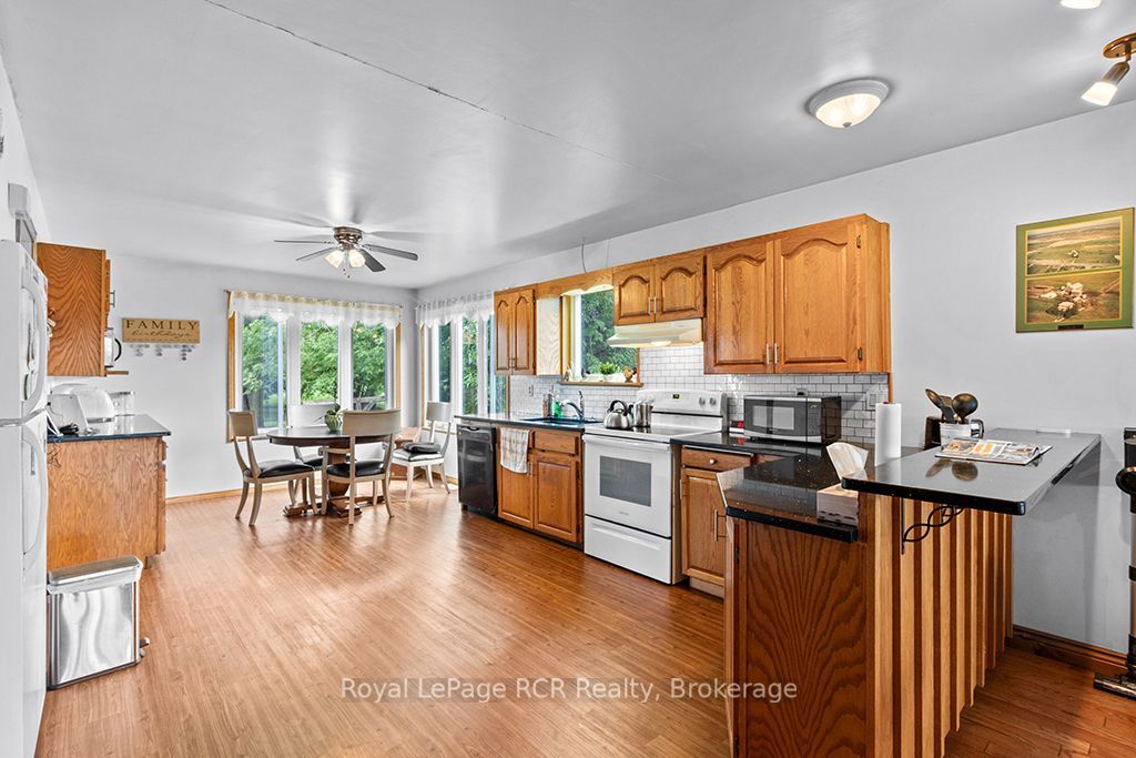 135347 8 Concession Property Photo 11