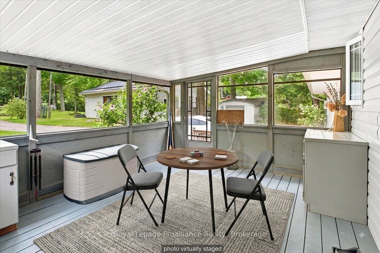 40 Riverview Drive Property Photo 5