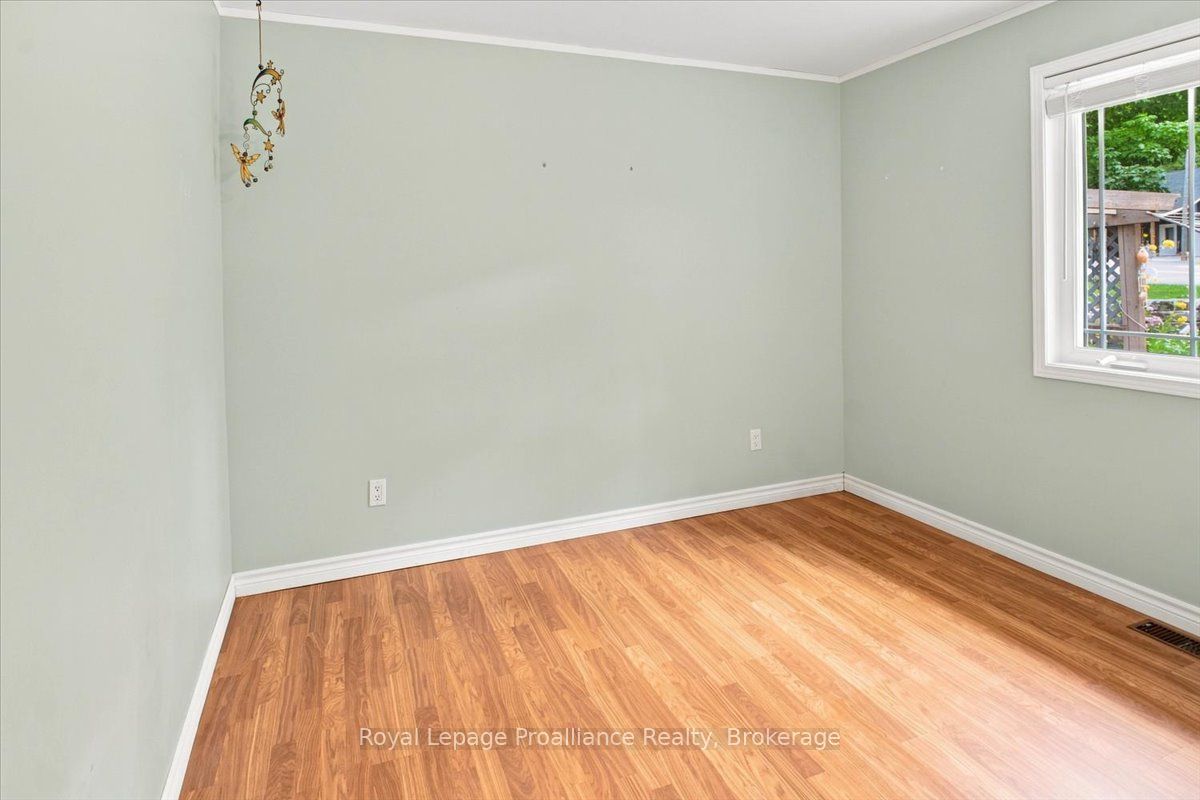 40 Riverview Drive Property Photo 16