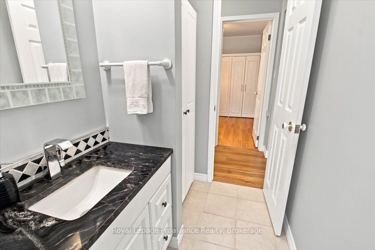 40 Riverview Drive Property Photo 21