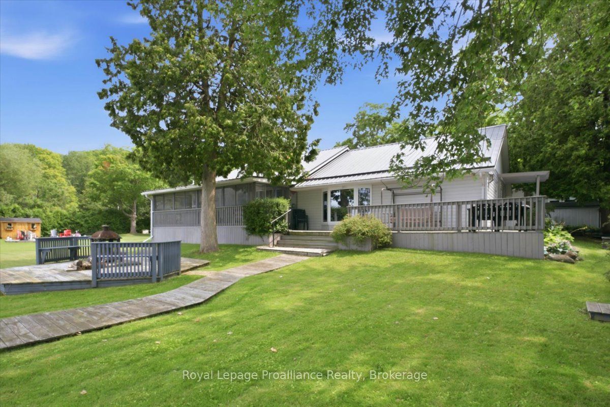 40 Riverview Drive Property Photo 38