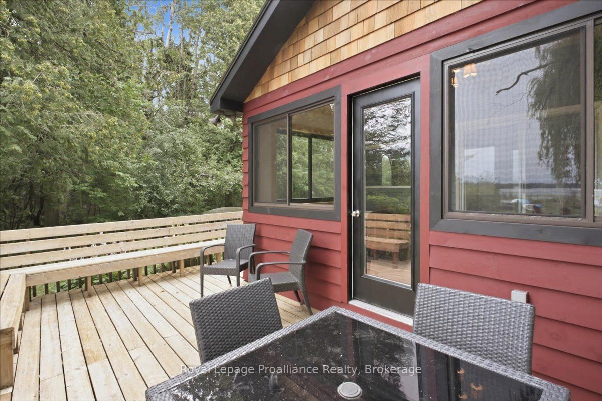 732a 13th Line W Property Photo 3