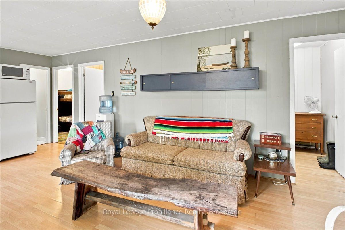 732a 13th Line W Property Photo 10
