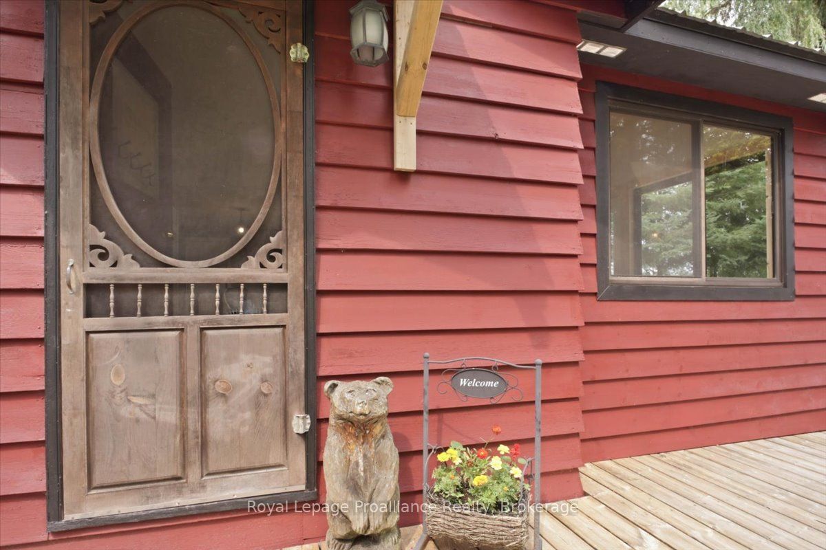 732a 13th Line W Property Photo 26
