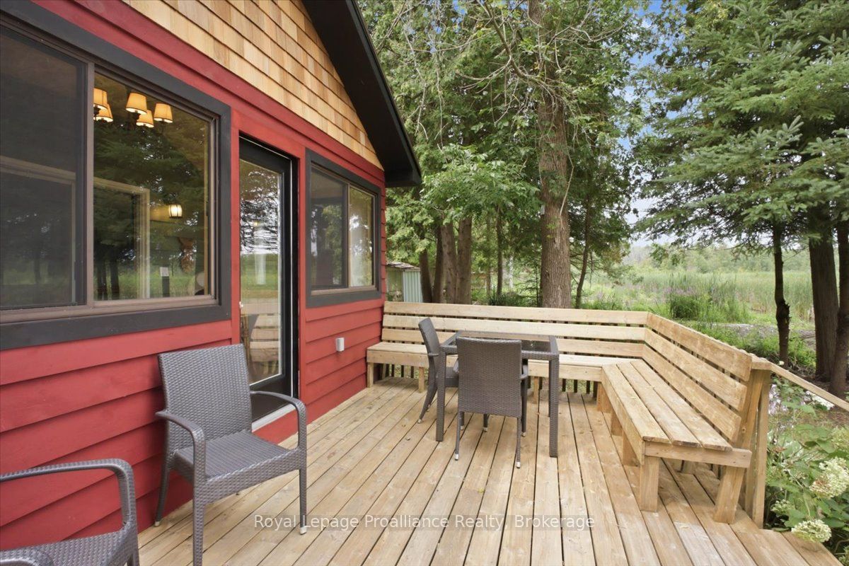 732a 13th Line W Property Photo 27
