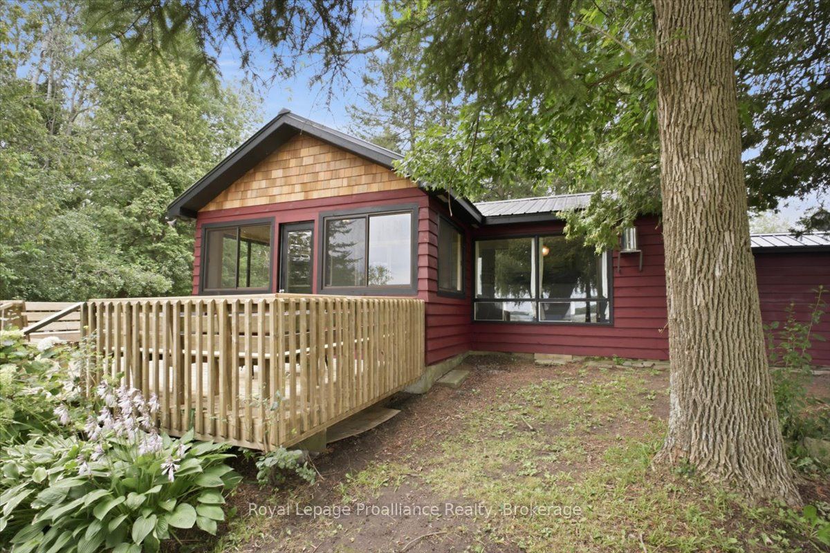 732a 13th Line W Property Photo 28