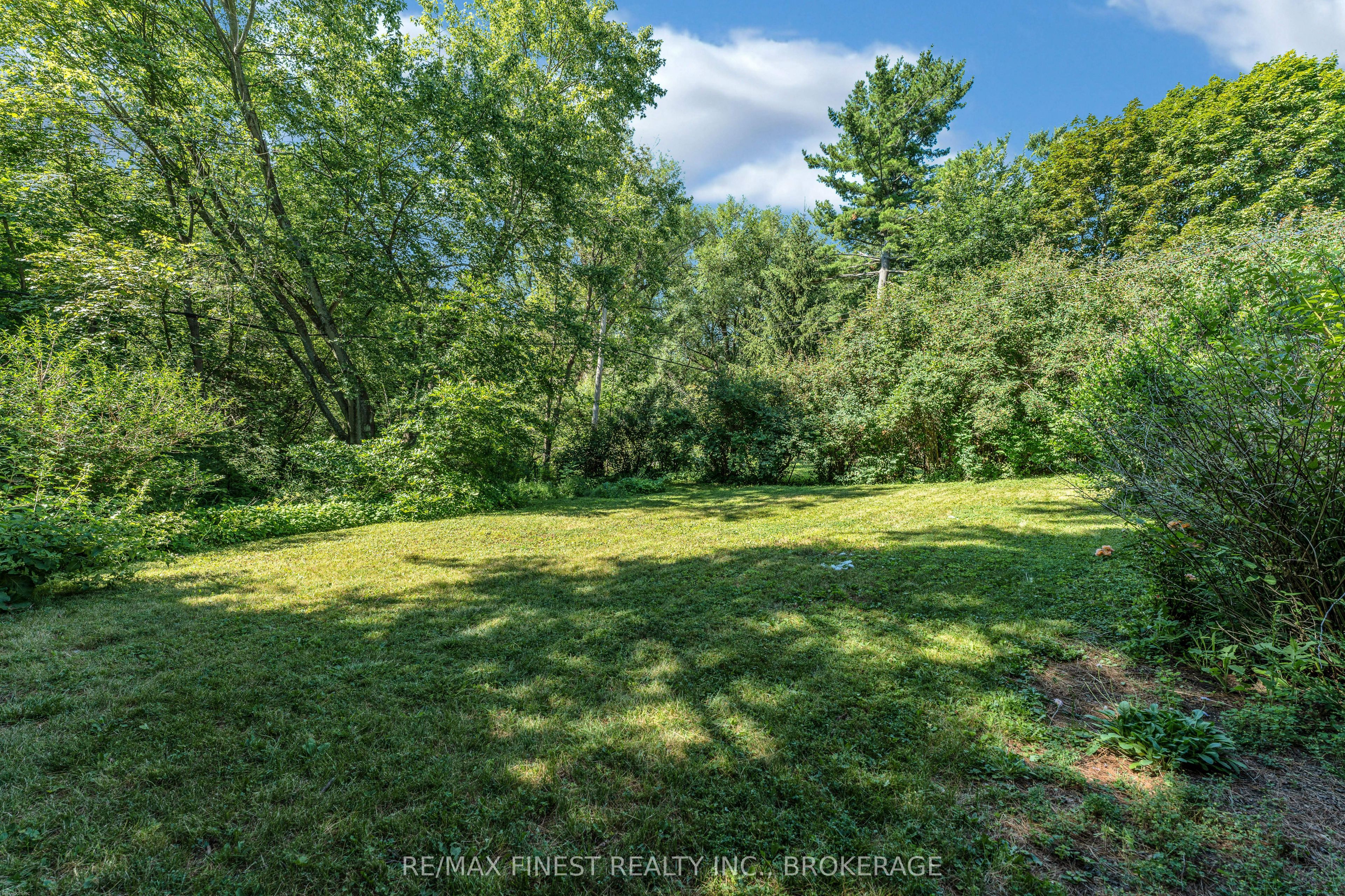 60 Sherwood Drive Property Photo 38