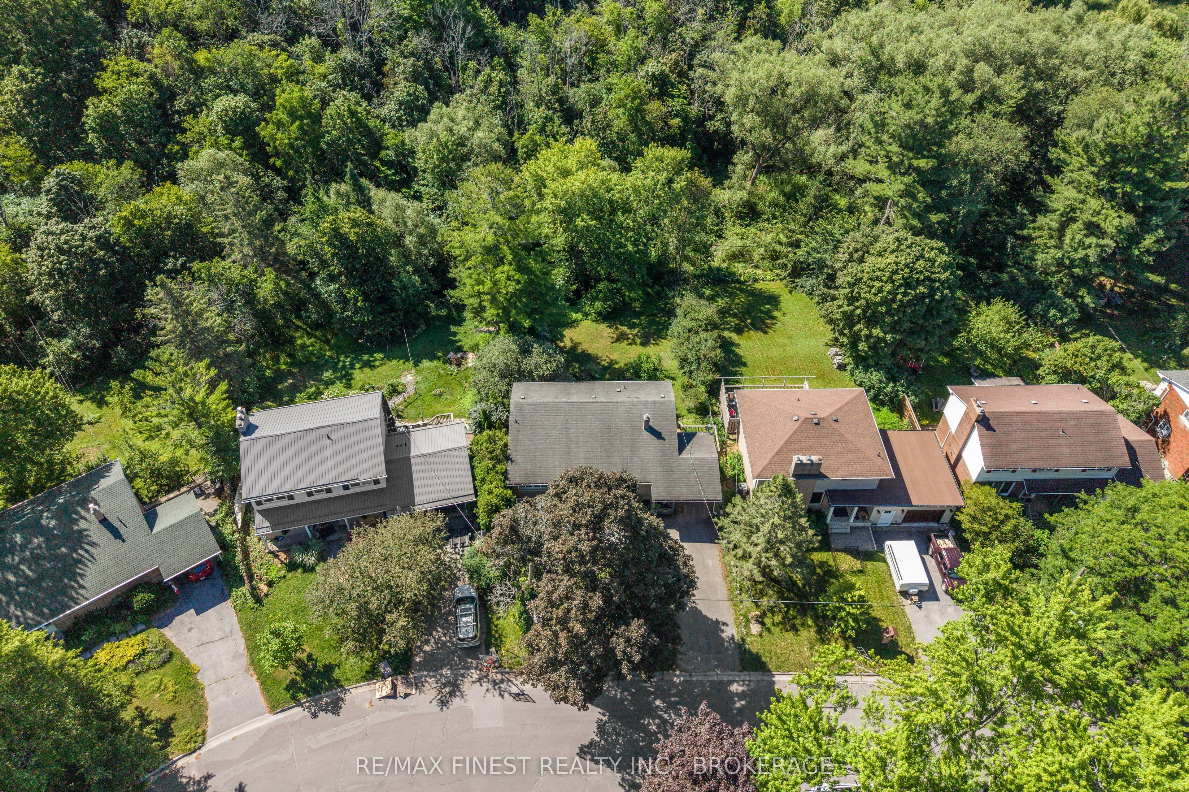 60 Sherwood Drive Property Photo 43