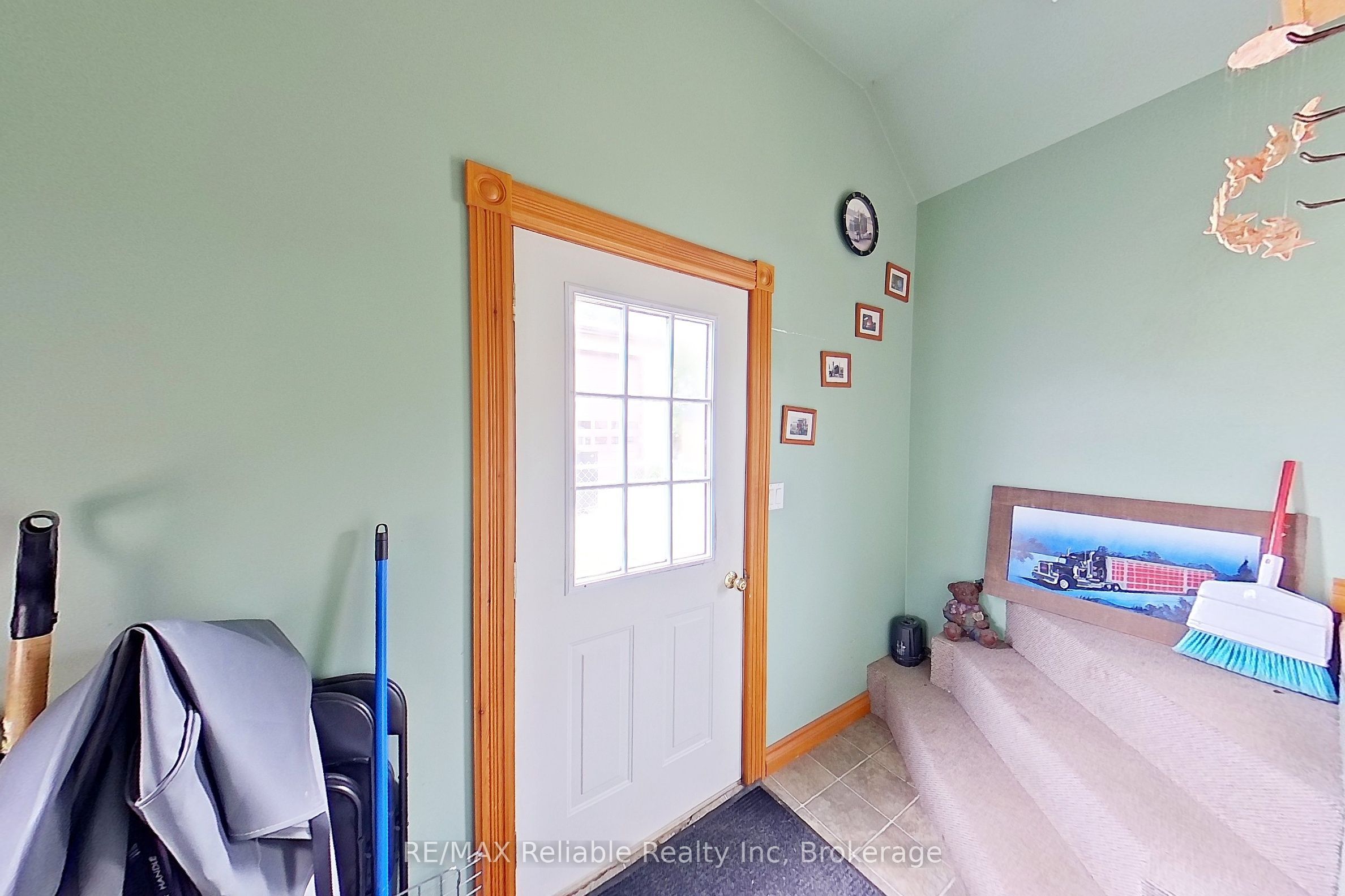 33 Princess Street E Property Photo 29