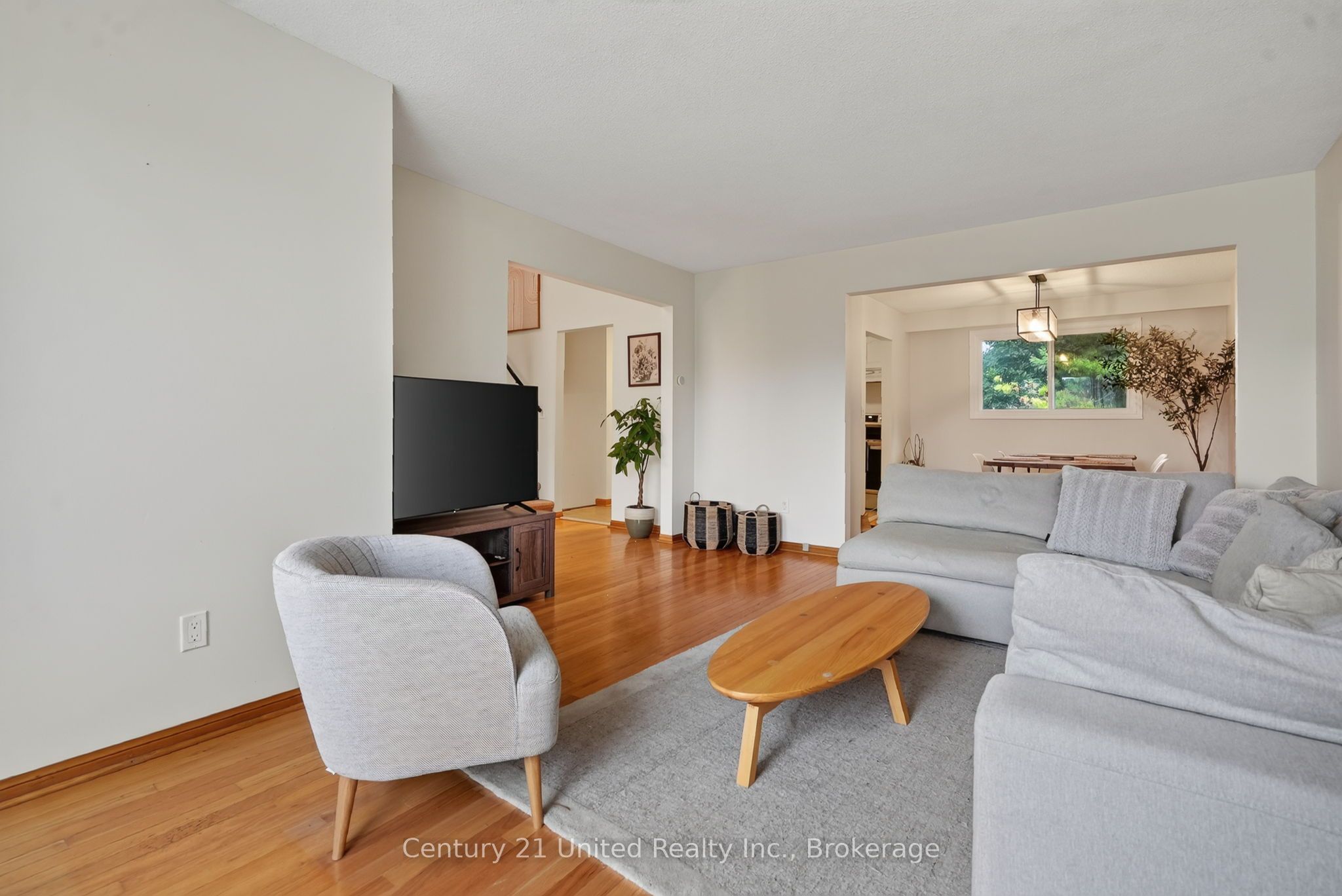 746 Northwood Drive Property Photo 8