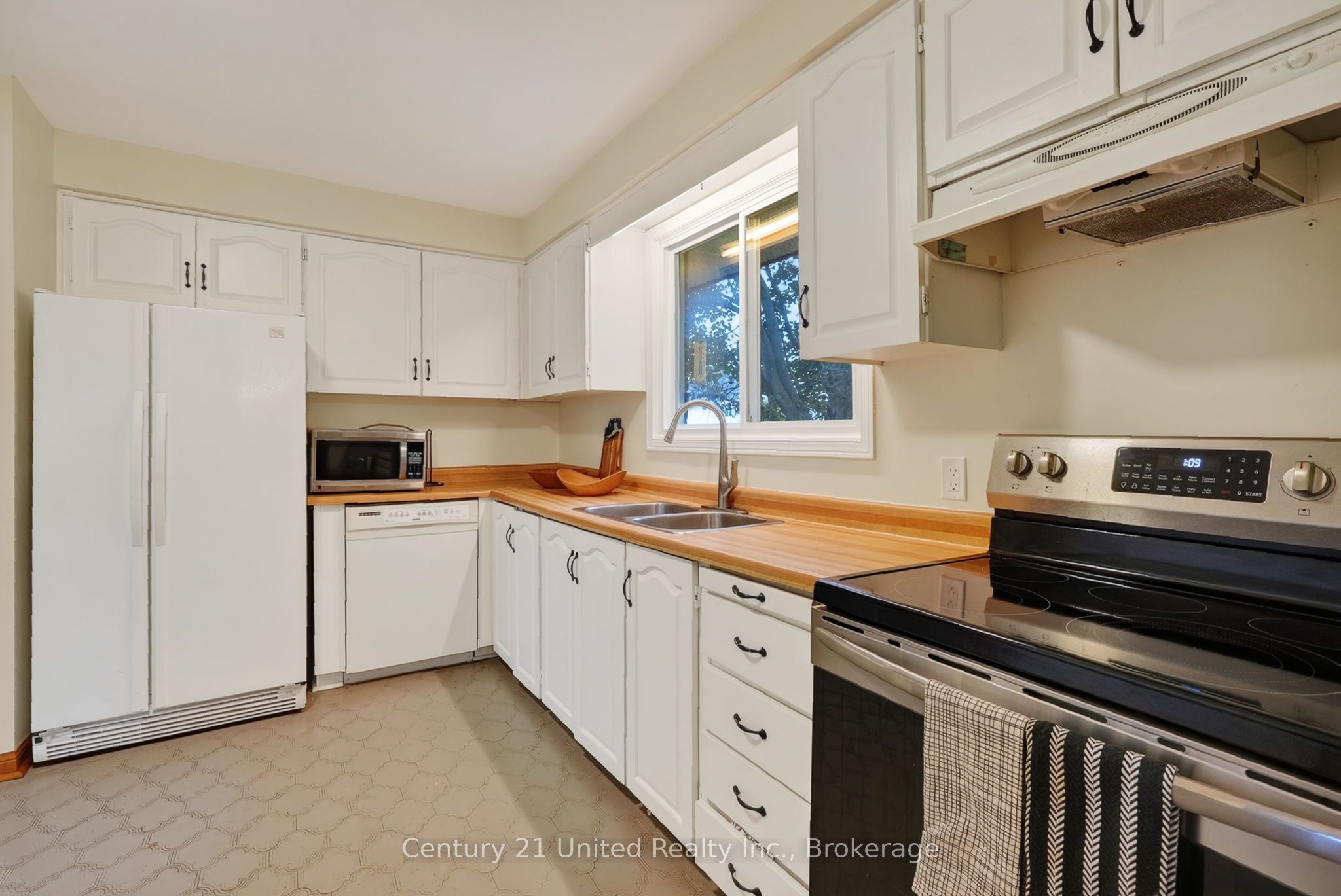 746 Northwood Drive Property Photo 15